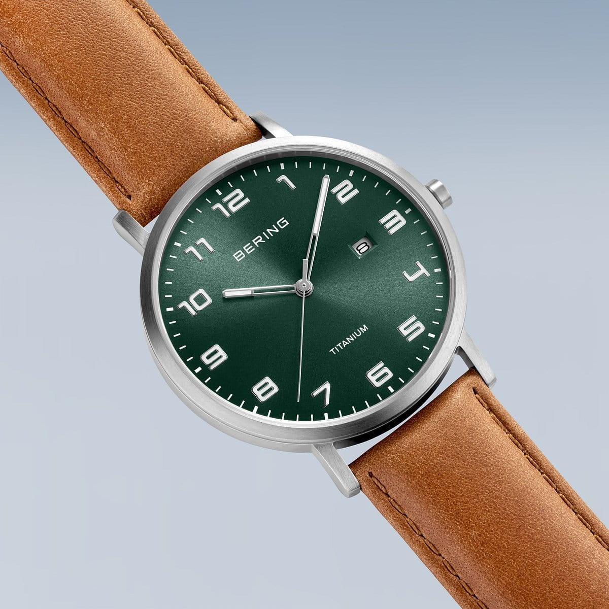 Bering 18640-568 zegarek klasyczny Titanium