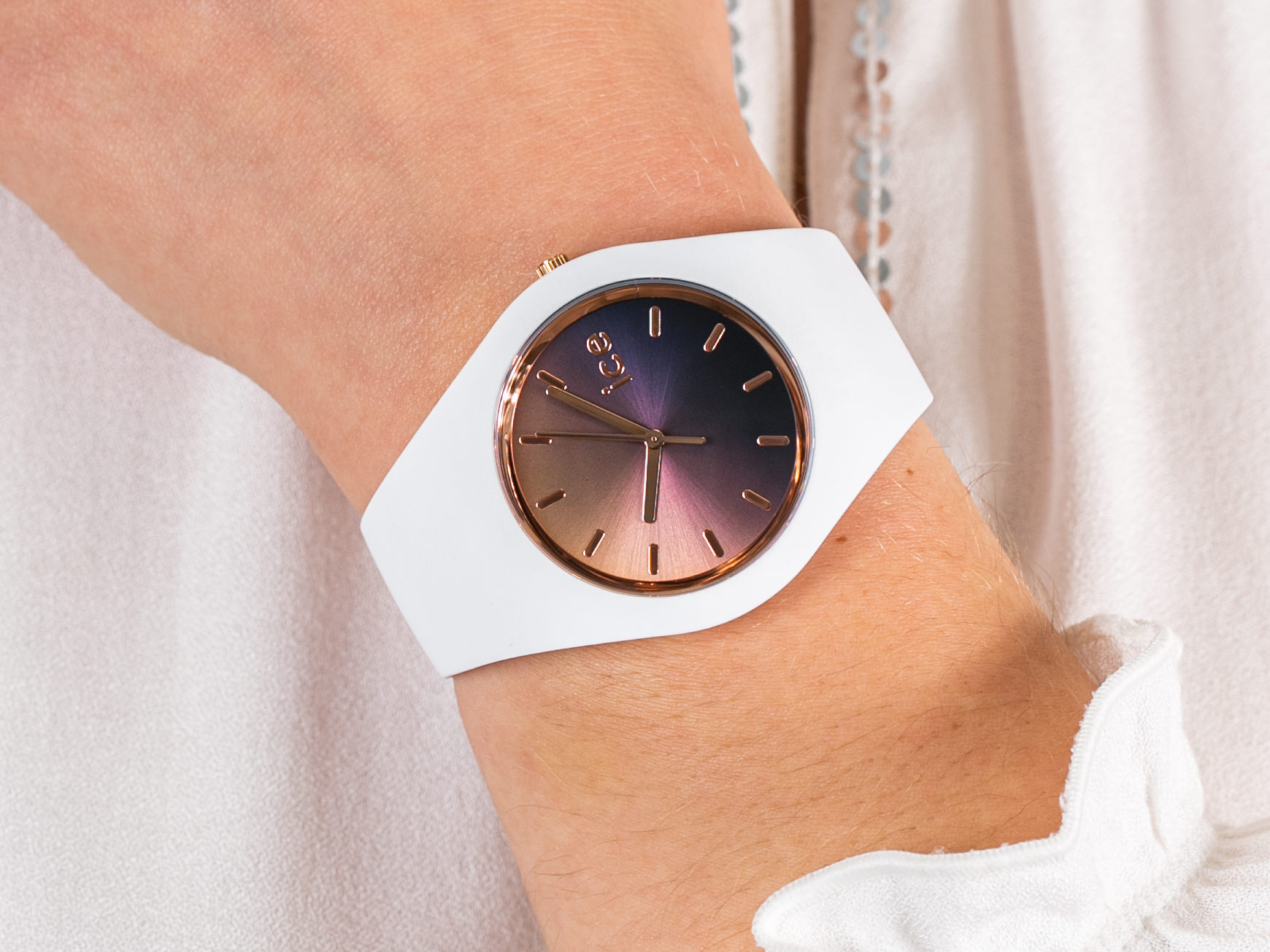 zegarek ICE Watch ICE.015749 biały ICE-Sunset
