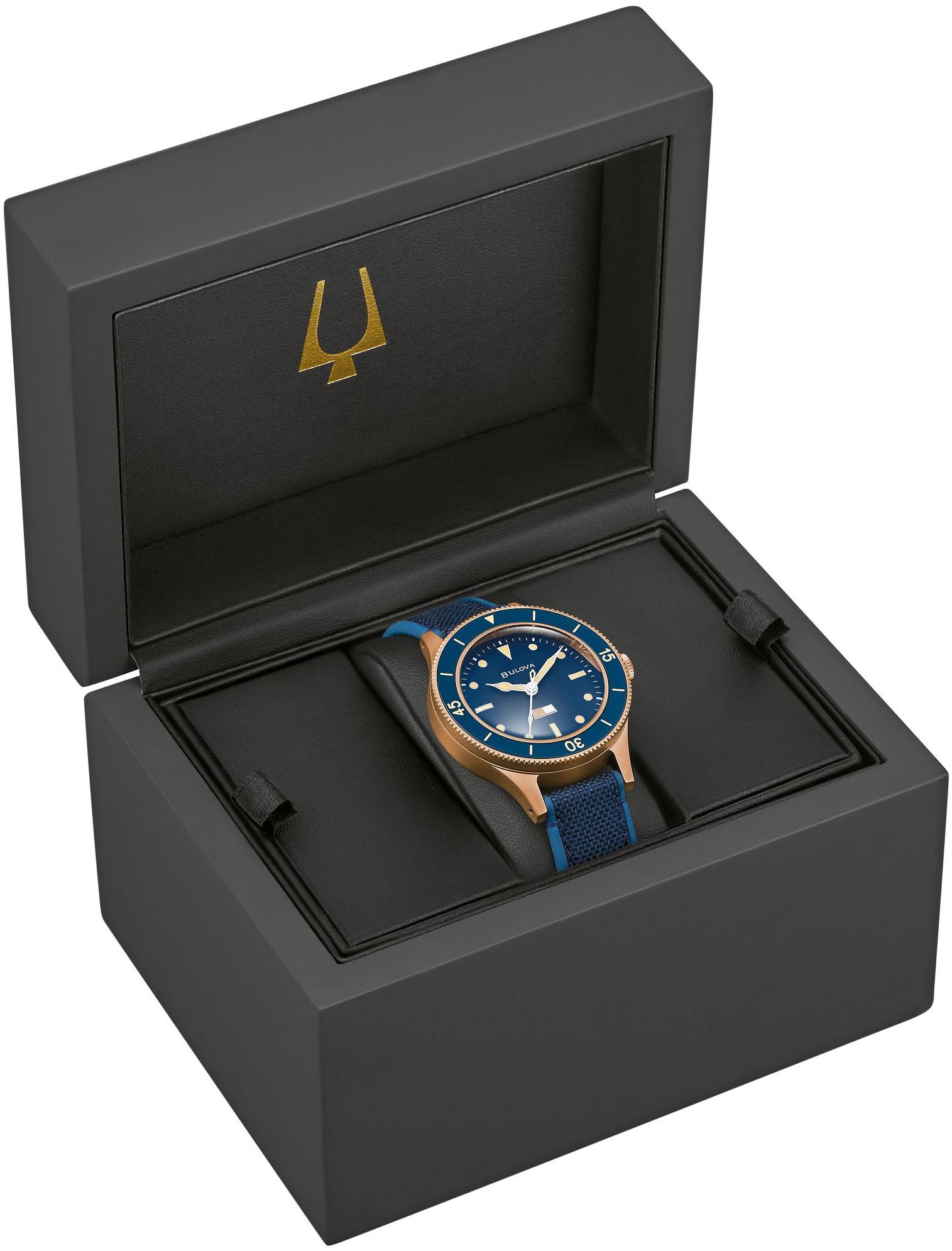 Bulova 98A325 zegarek - miniatura 4