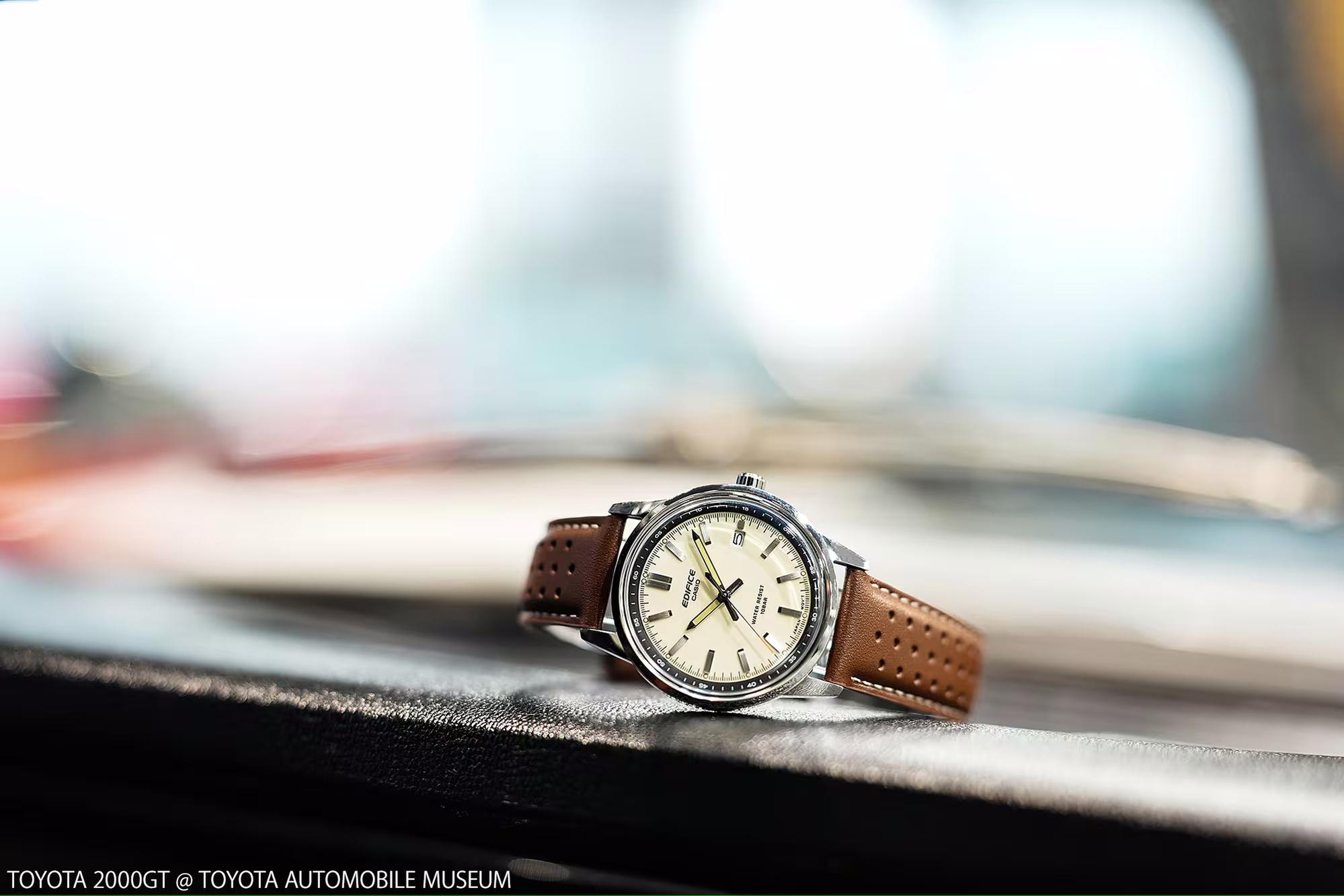 Casio EFR-109L-7AER zegarek - miniatura 2