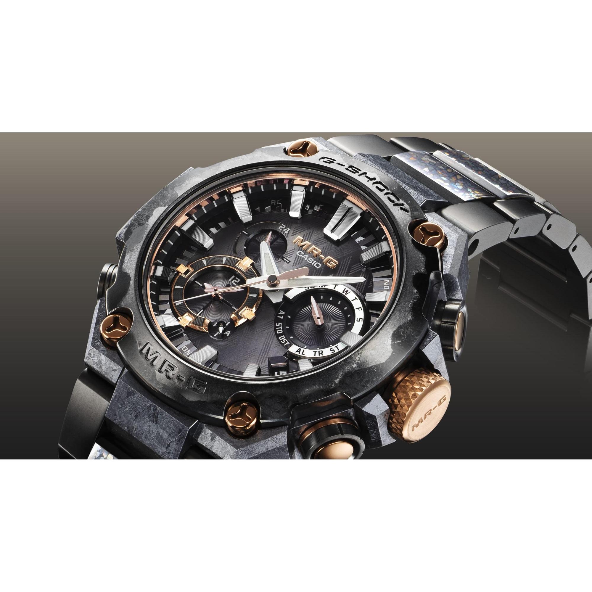 Casio MRG-B2000JS-1ADR zegarek