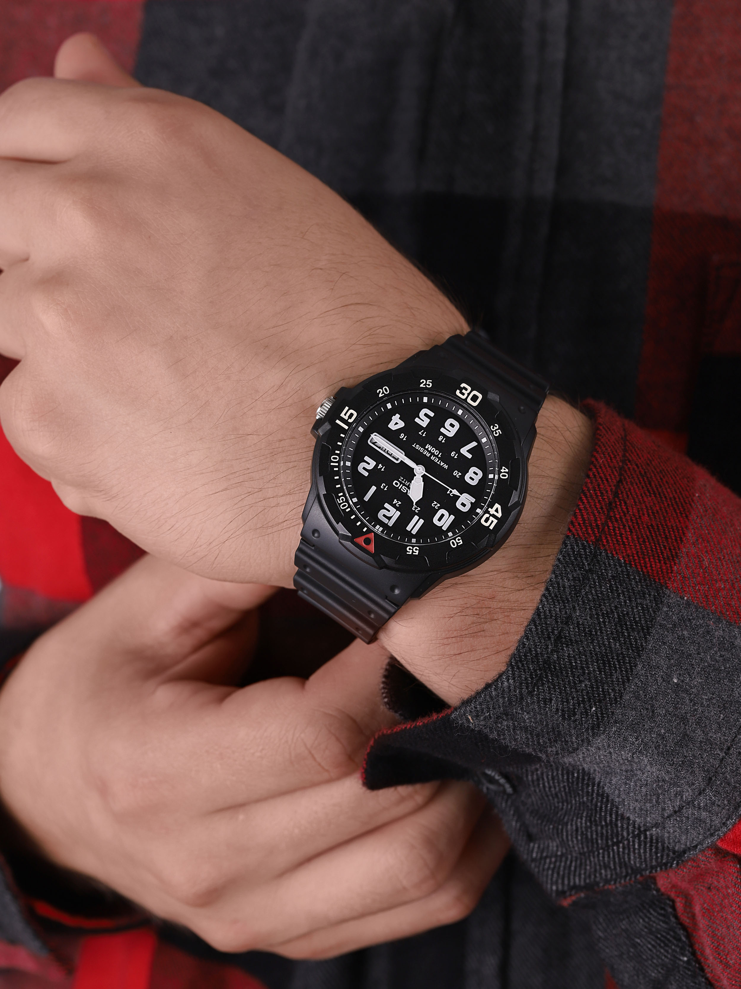 Casio MRW-200H-1BVEF zegarek klasyczny Klasyczne