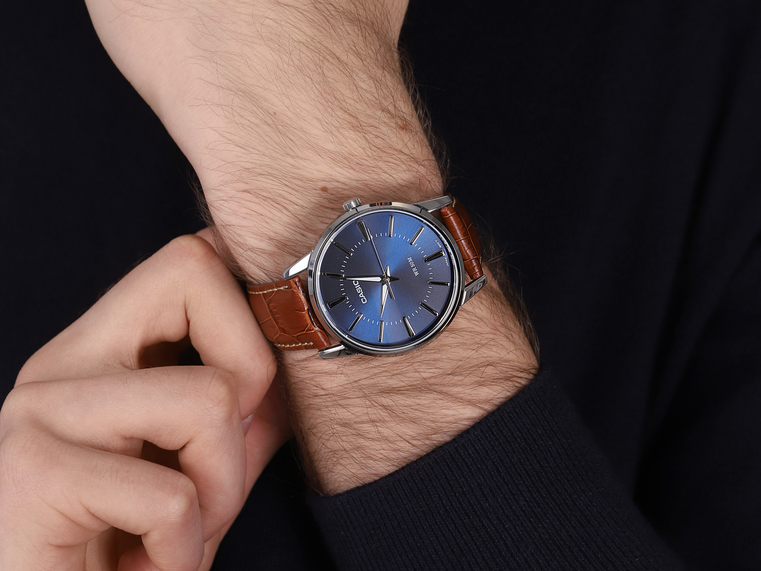 Casio MTP-1303PL-2AVEF zegarek srebrny klasyczny Klasyczne pasek