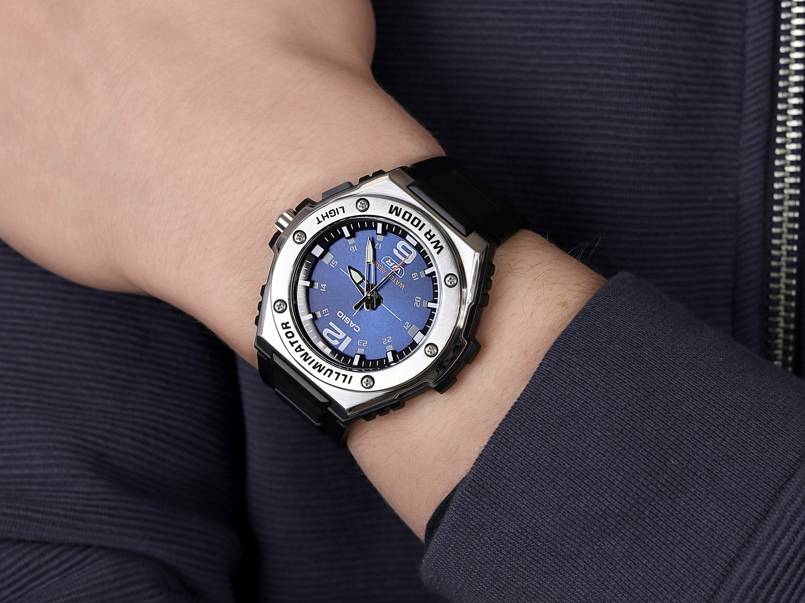 Casio MWA-100H-2AVEF zegarek męski Sportowe - miniatura 4