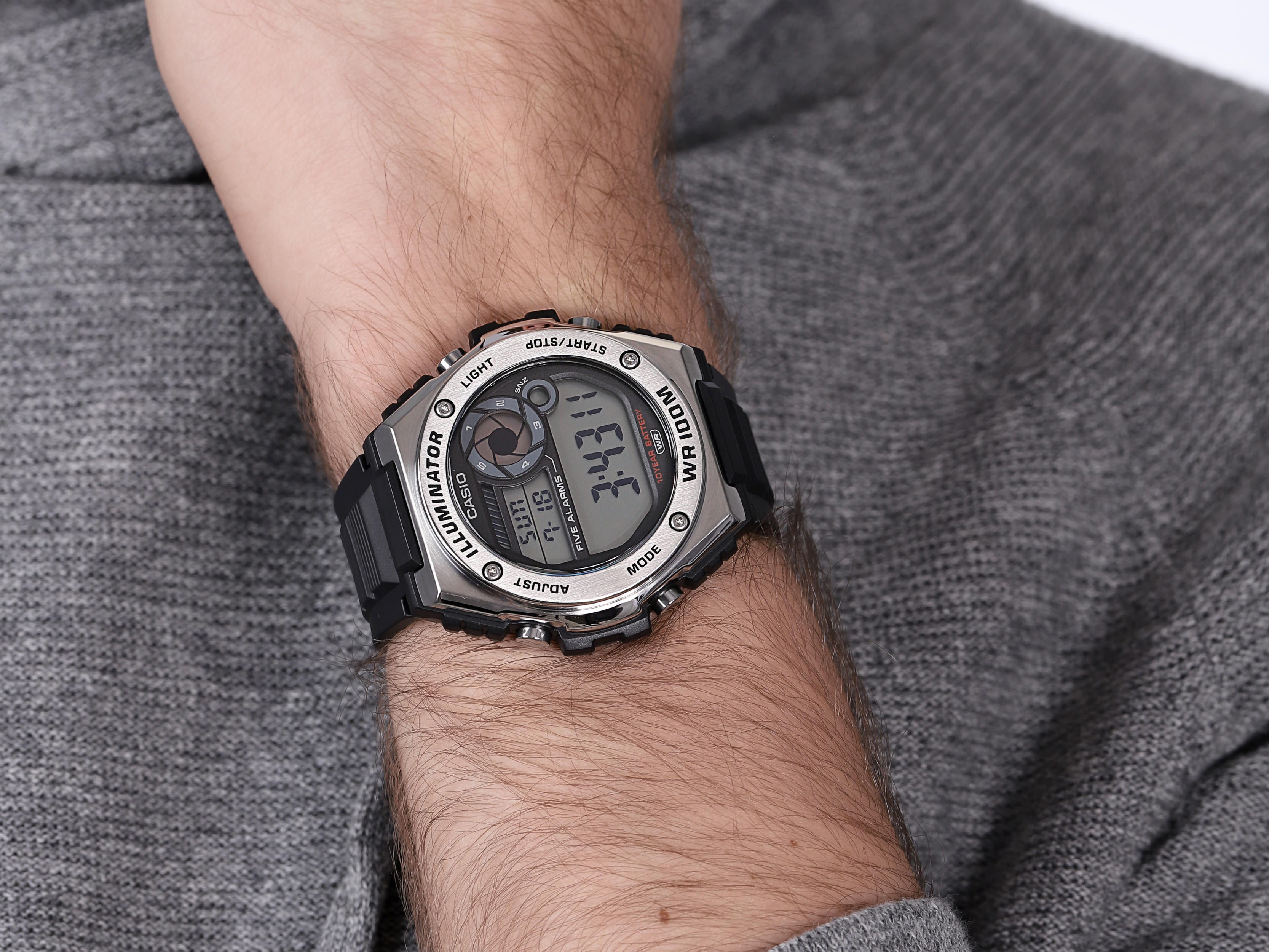 Casio MWD-100H-1AVEF zegarek sportowy Sportowe - miniatura 4