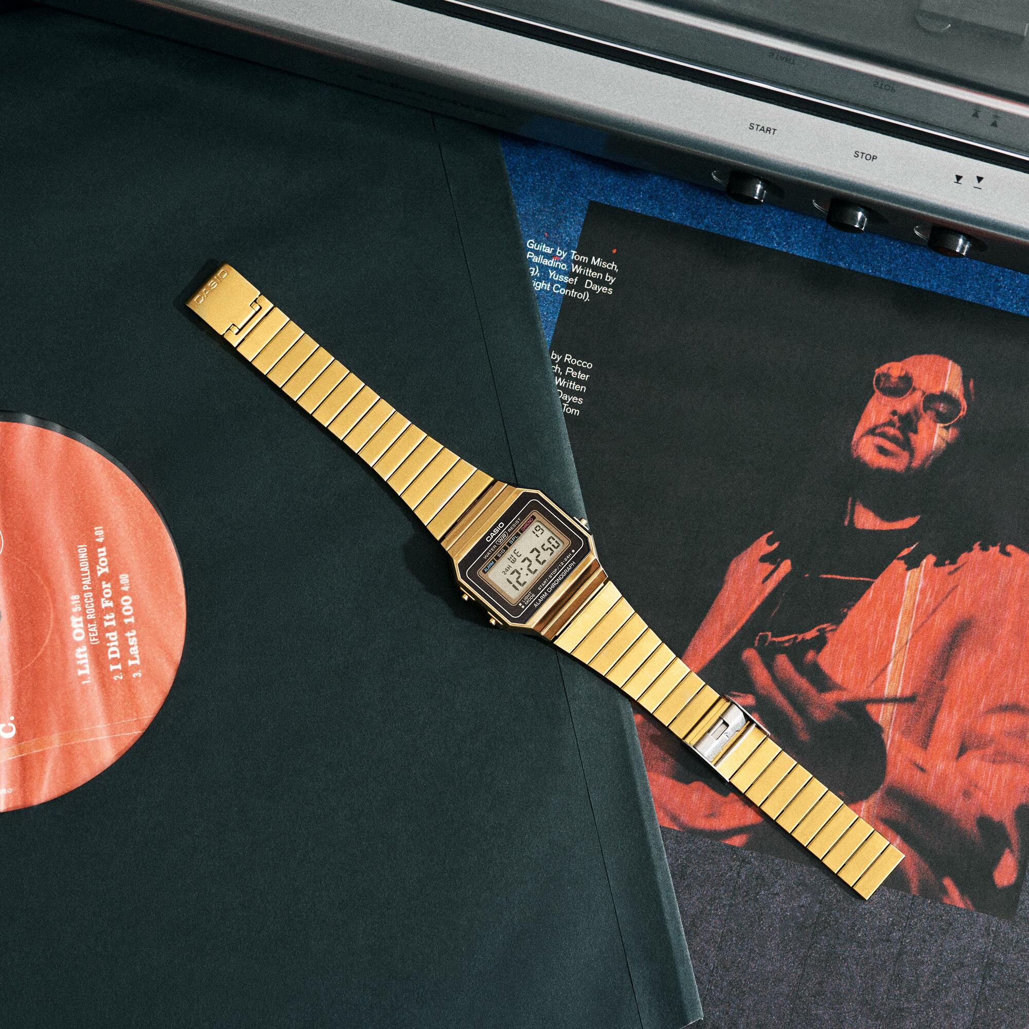 Casio Vintage A700WEG-9AEF zegarek złoty fashion/modowy VINTAGE Midi bransoleta - miniatura 5