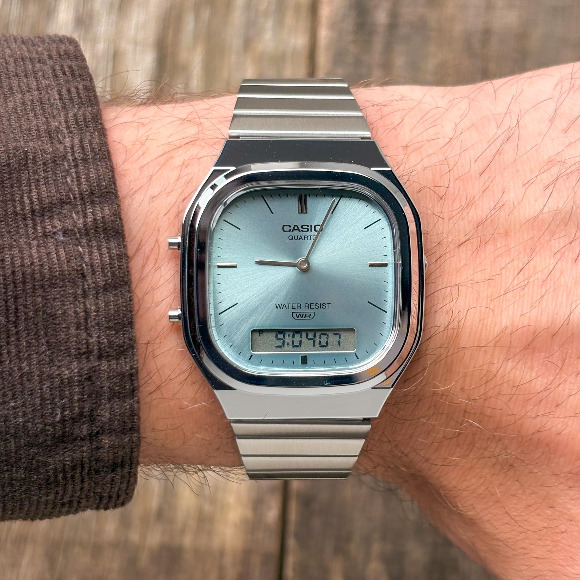 Casio Vintage AQ-240E-2AEF Vintage klasyczny zegarek srebrny - miniatura 10