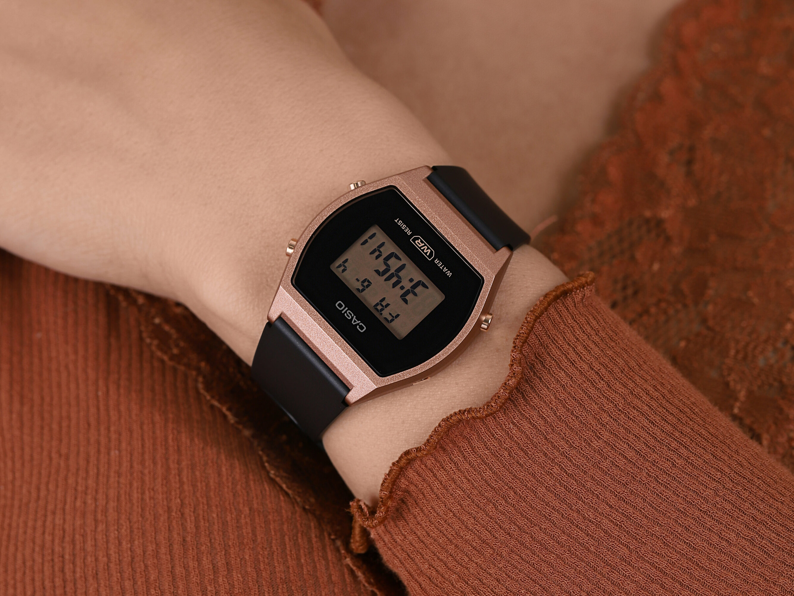 Casio Vintage LW-204-1AEF zegarek retro Vintage