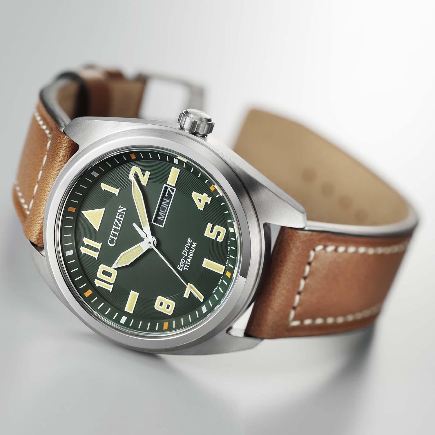Citizen BM8560-11XC zegarek szary klasyczny Titanium pasek