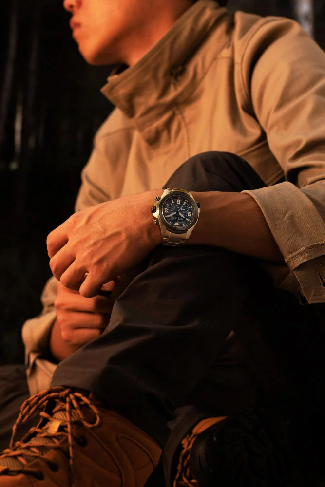 Citizen JV1006-51L zegarek