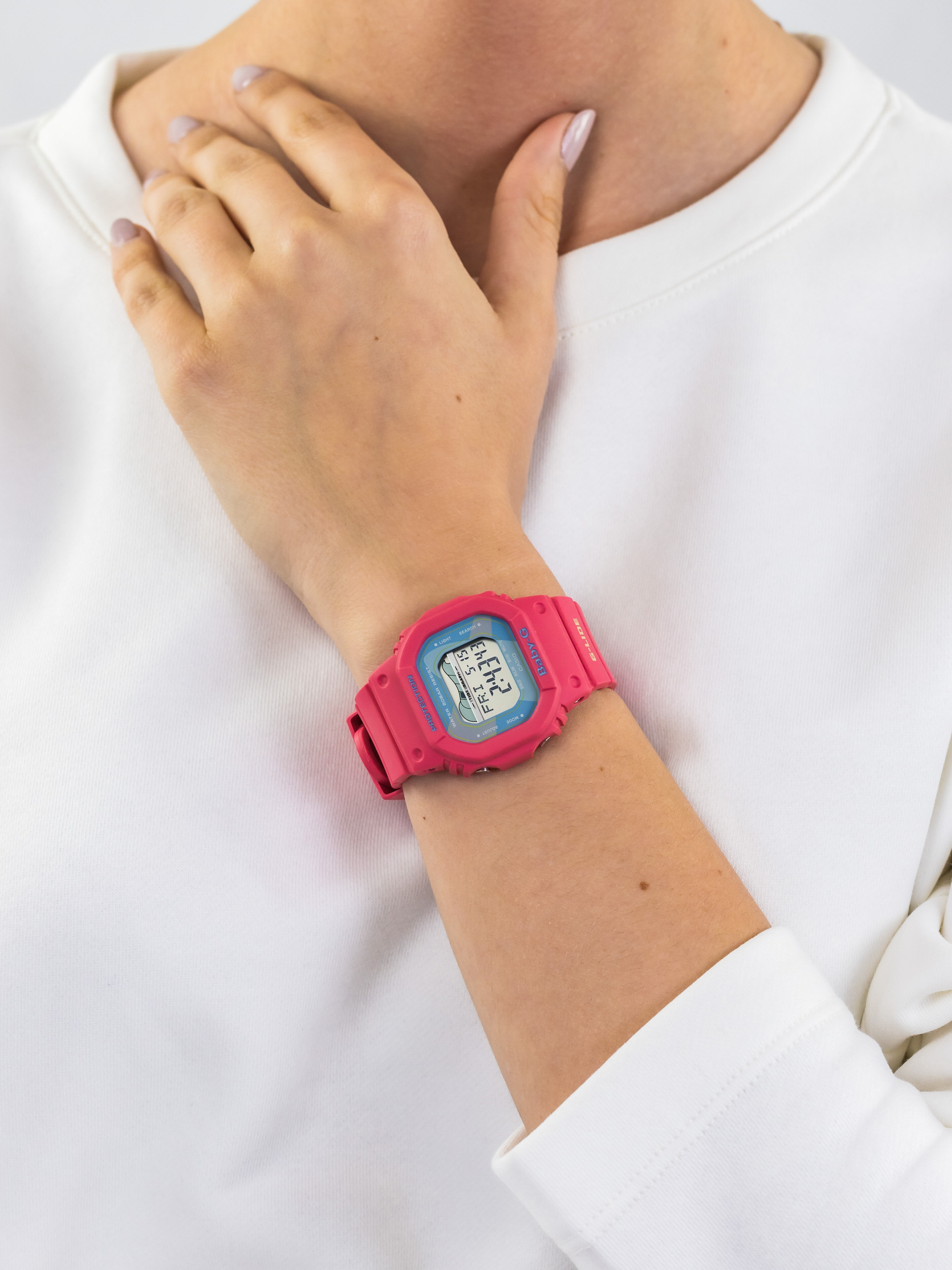 Casio BLX-560VH-4ER damski zegarek Baby-G pasek
