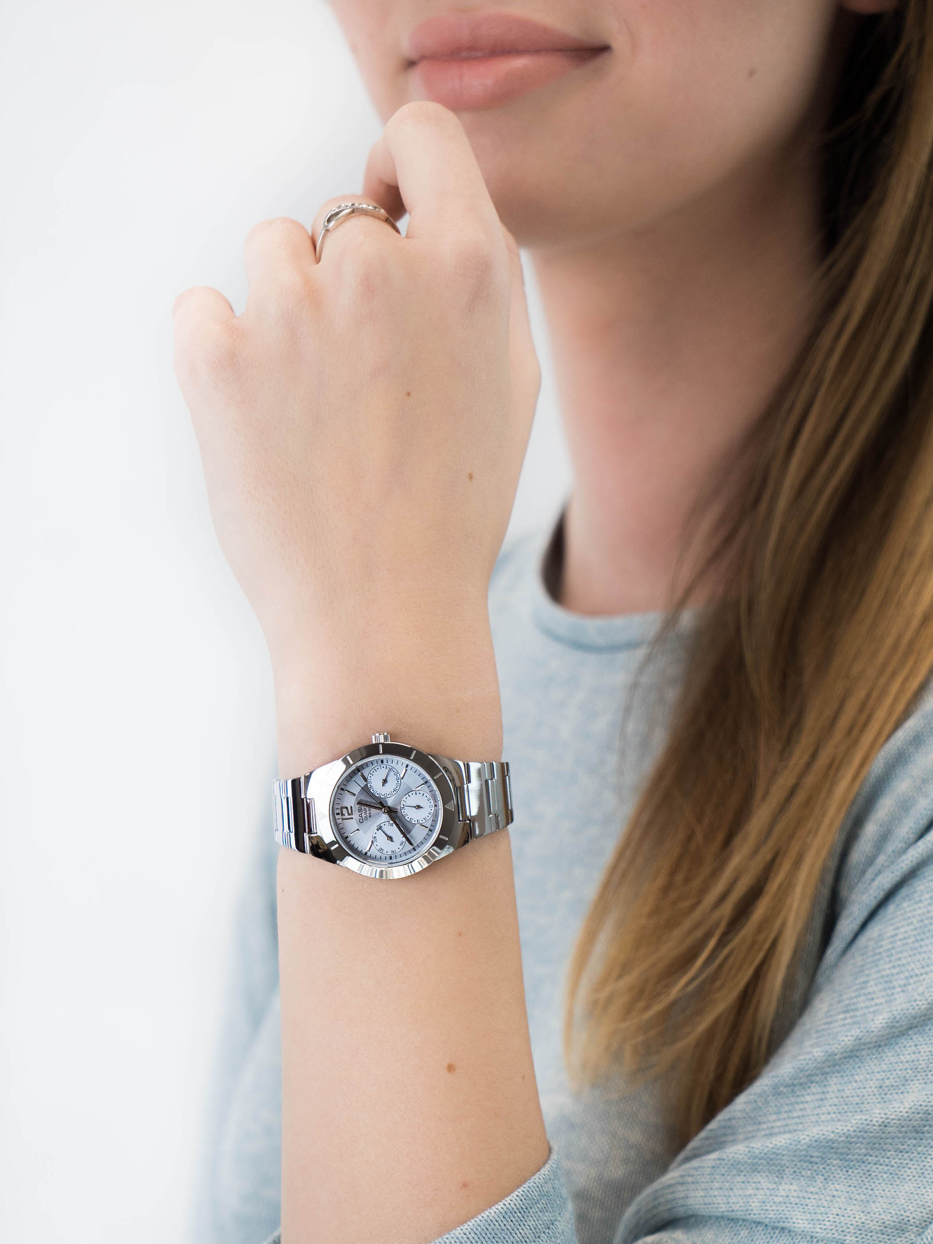 Casio LTP-2069D-2AV damski zegarek Klasyczne bransoleta