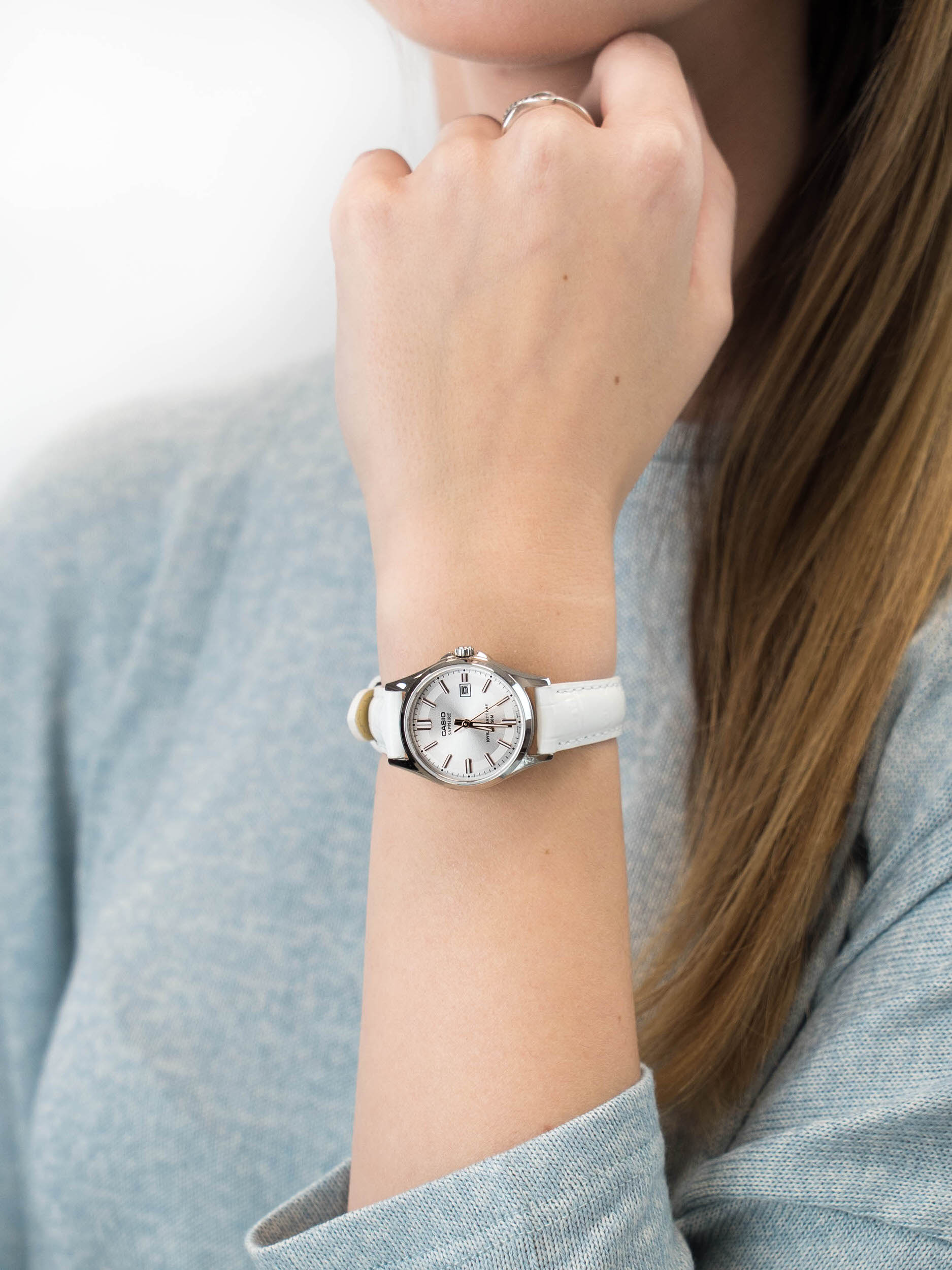 Casio LTS-100L-9AVEF damski zegarek Klasyczne pasek - miniatura 3