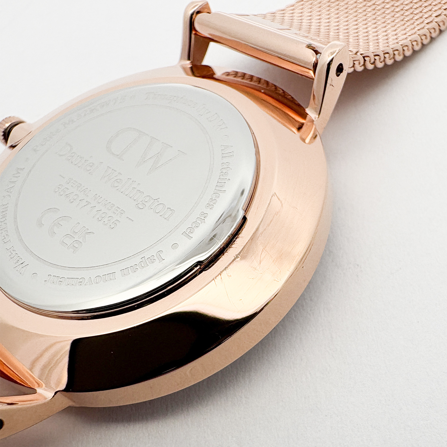 Daniel Wellington DW00100163-POWYSTAWOWY zegarek damski Petite