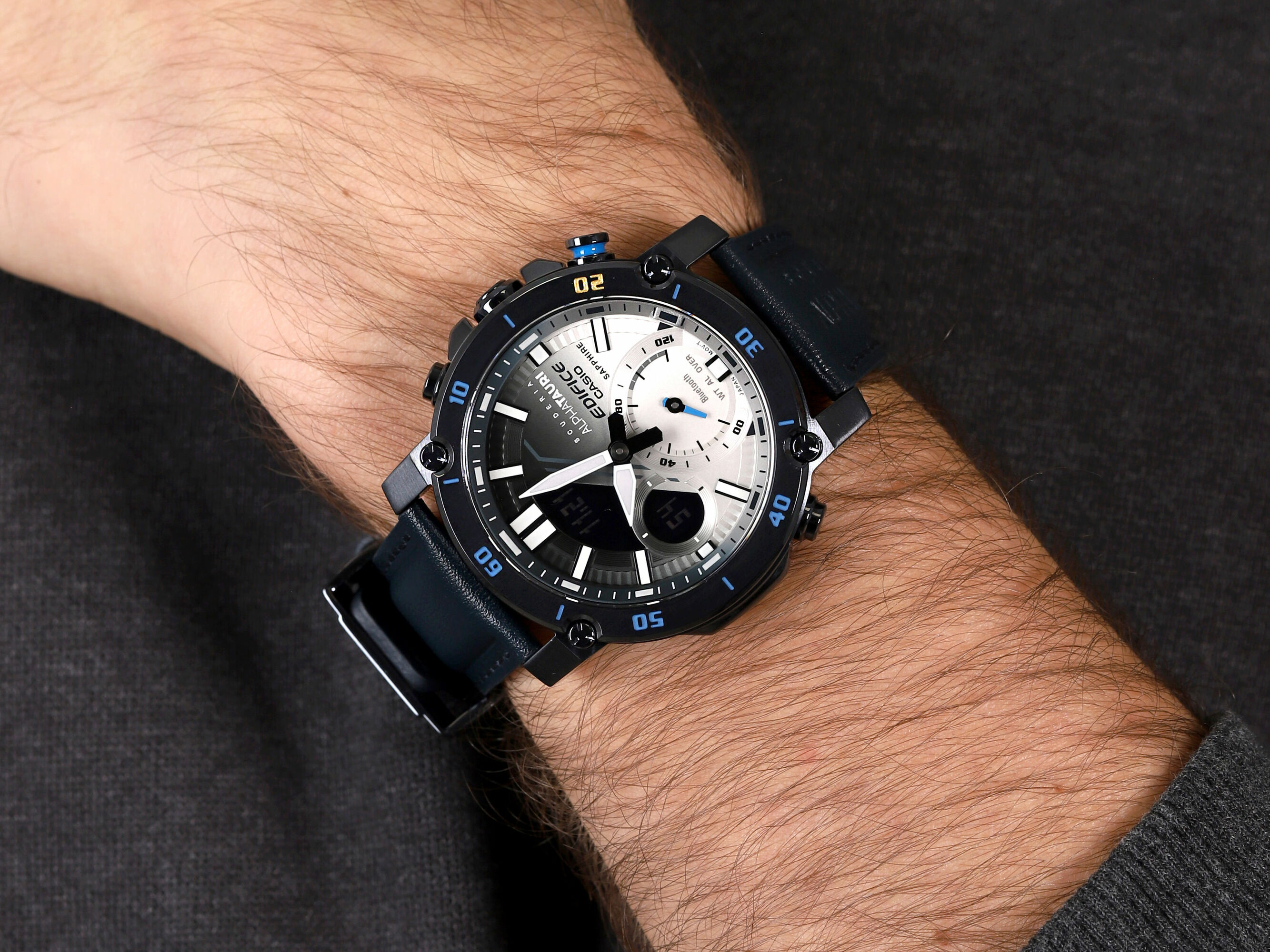 Edifice ECB-20AT-2AER SCUDERIA ALPHATAURI zegarek sportowy EDIFICE Premium - miniatura 4