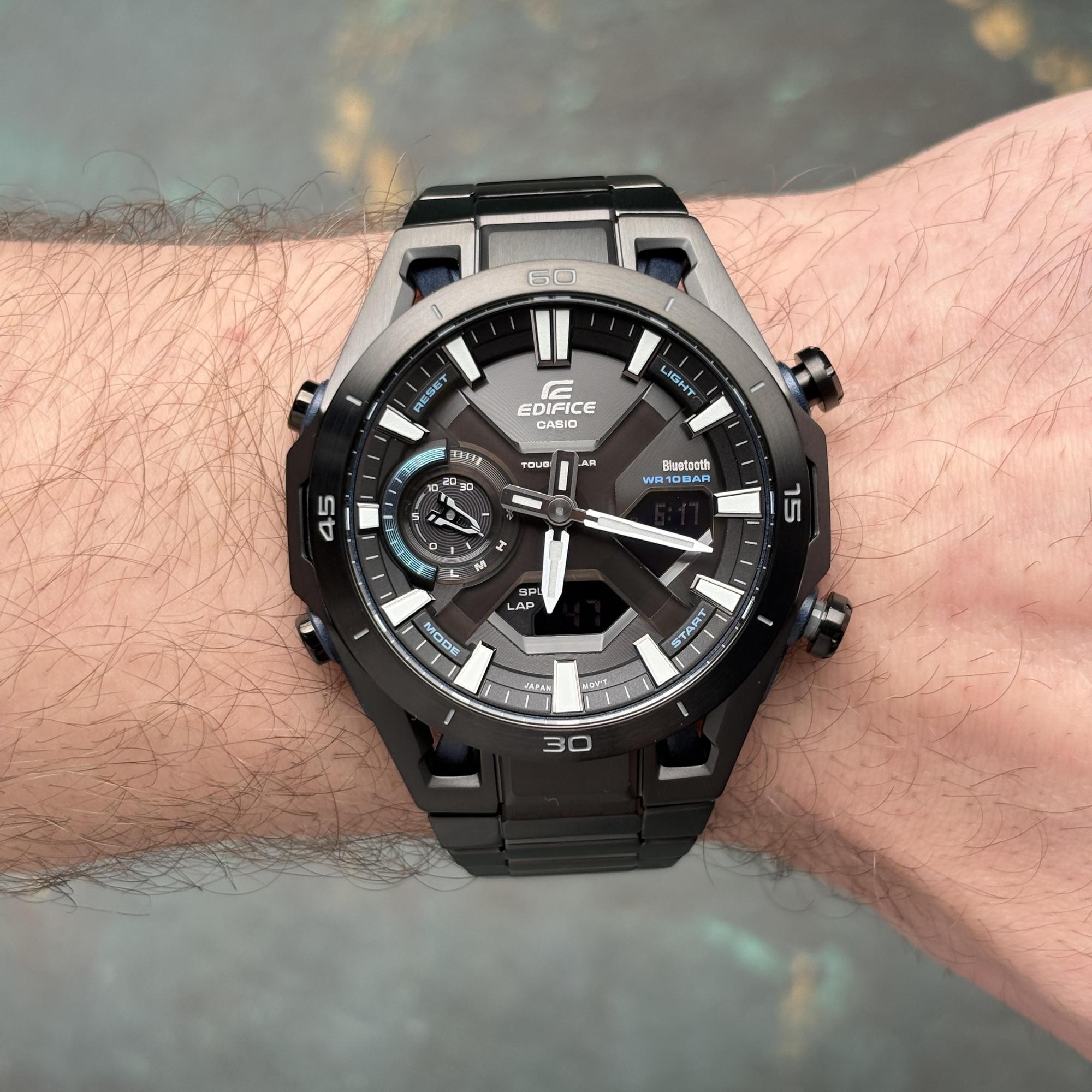 EDIFICE ECB-2300DC-1AEF EDIFICE Premium EDIFICE SOSPENSIONE bransoleta