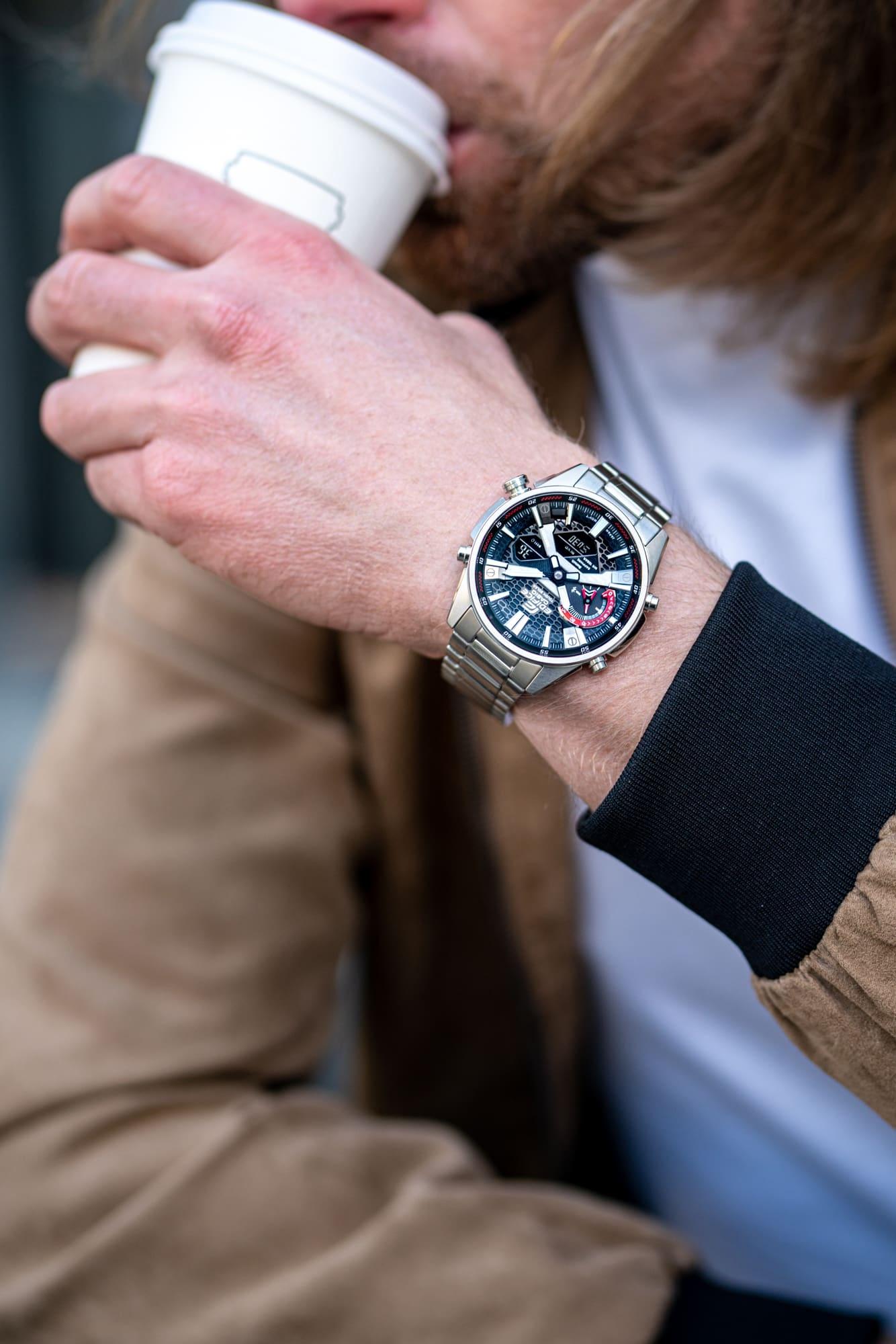 EDIFICE ECB-S100D-1AEF zegarek japońskie EDIFICE Premium - miniatura 15