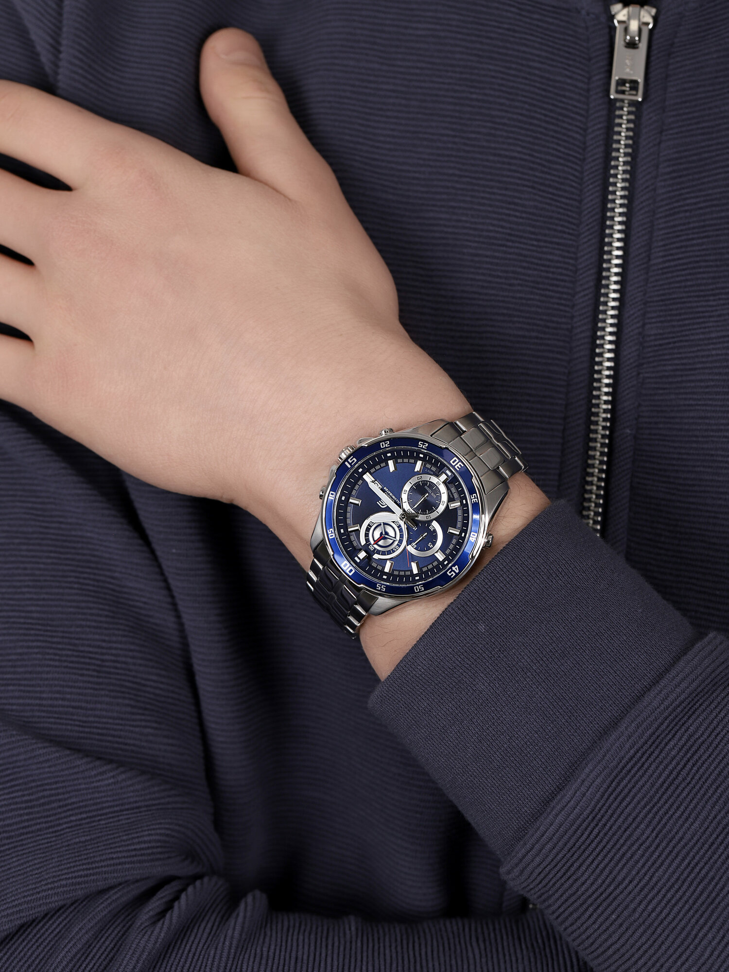 EDIFICE EFR-547D-2AVUEF zegarek klasyczny EDIFICE Momentum - miniatura 3