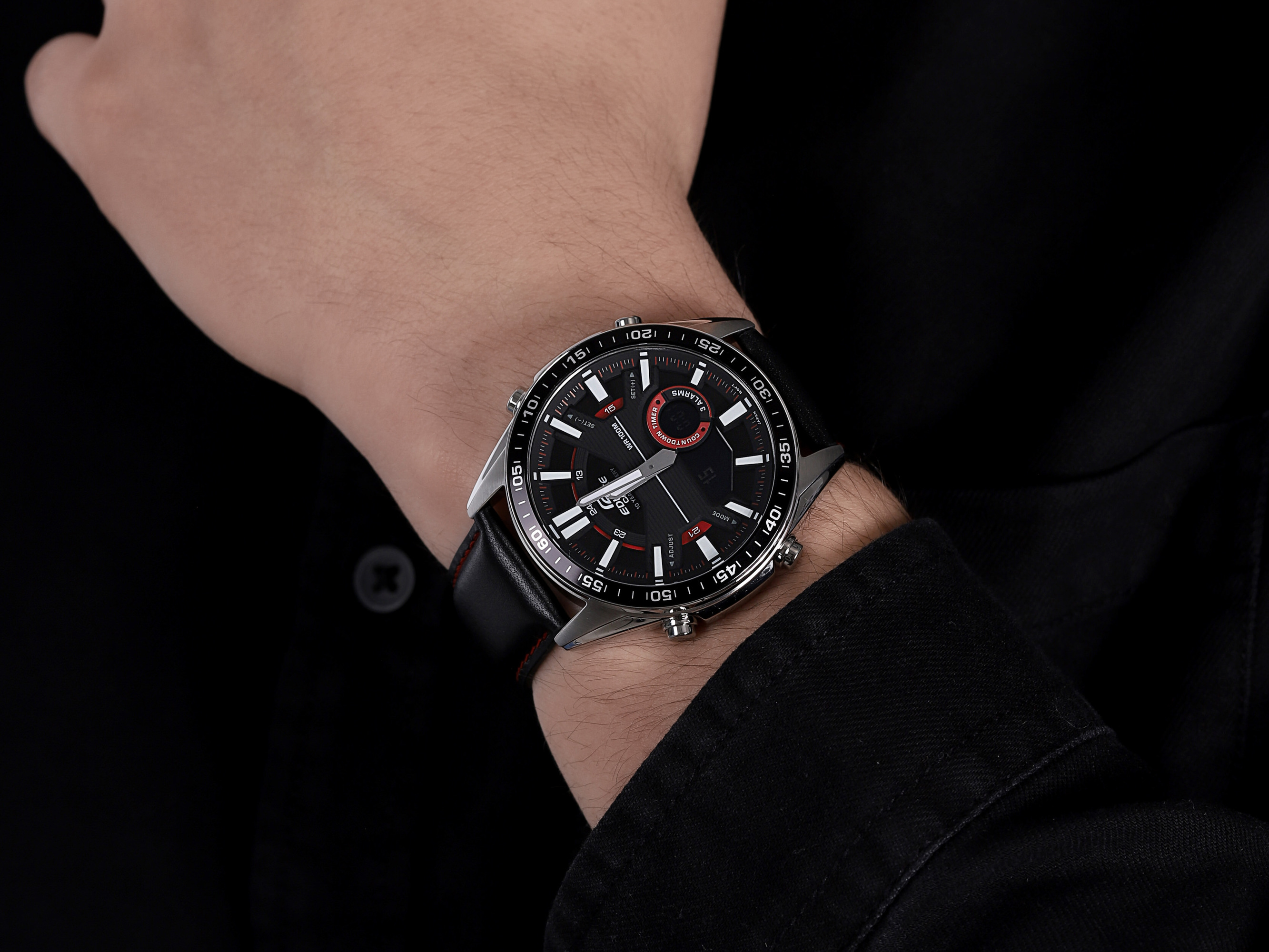 EDIFICE EFV-C100L-1AVEF zegarek srebrny sportowy EDIFICE Momentum pasek