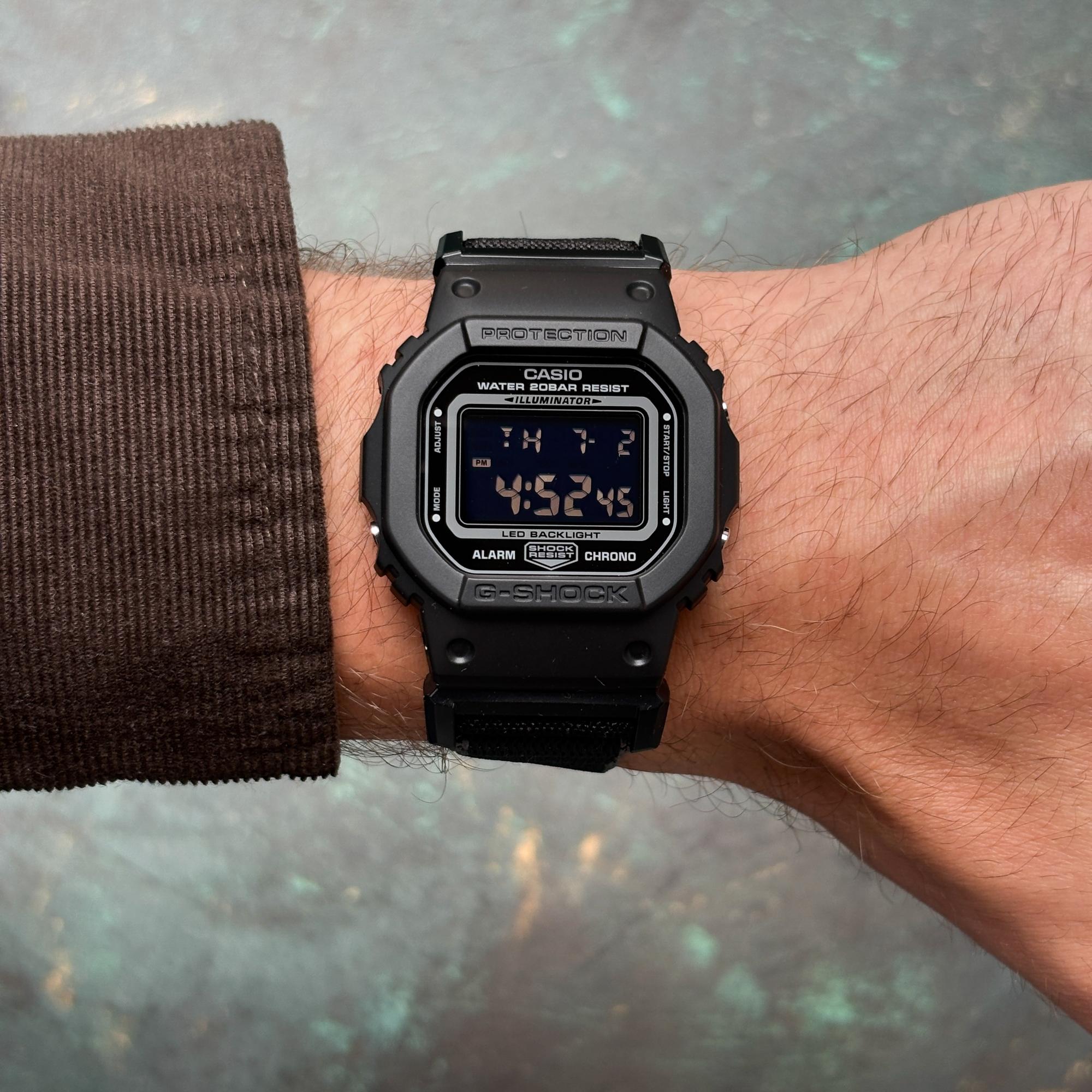 G-SHOCK DW-5600MNC-1ER G-SHOCK Original zegarek męski - miniatura 16