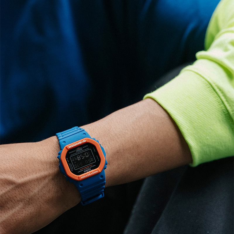 G-SHOCK DW-5610SC-2ER męski zegarek G-SHOCK Original pasek - miniatura 3