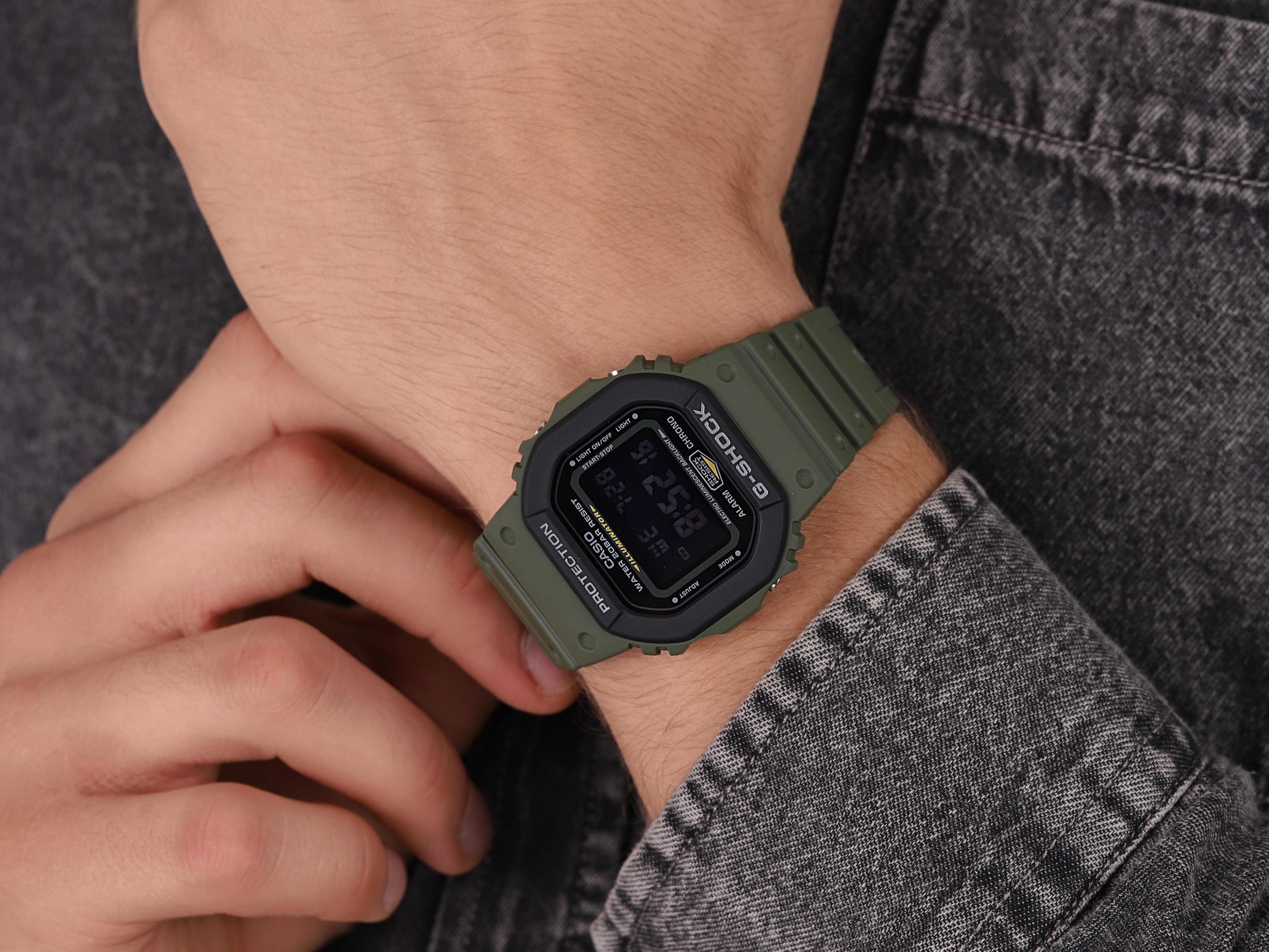 G-SHOCK DW-5610SU-3ER zegarek zielony sportowy G-SHOCK Original pasek - miniatura 4