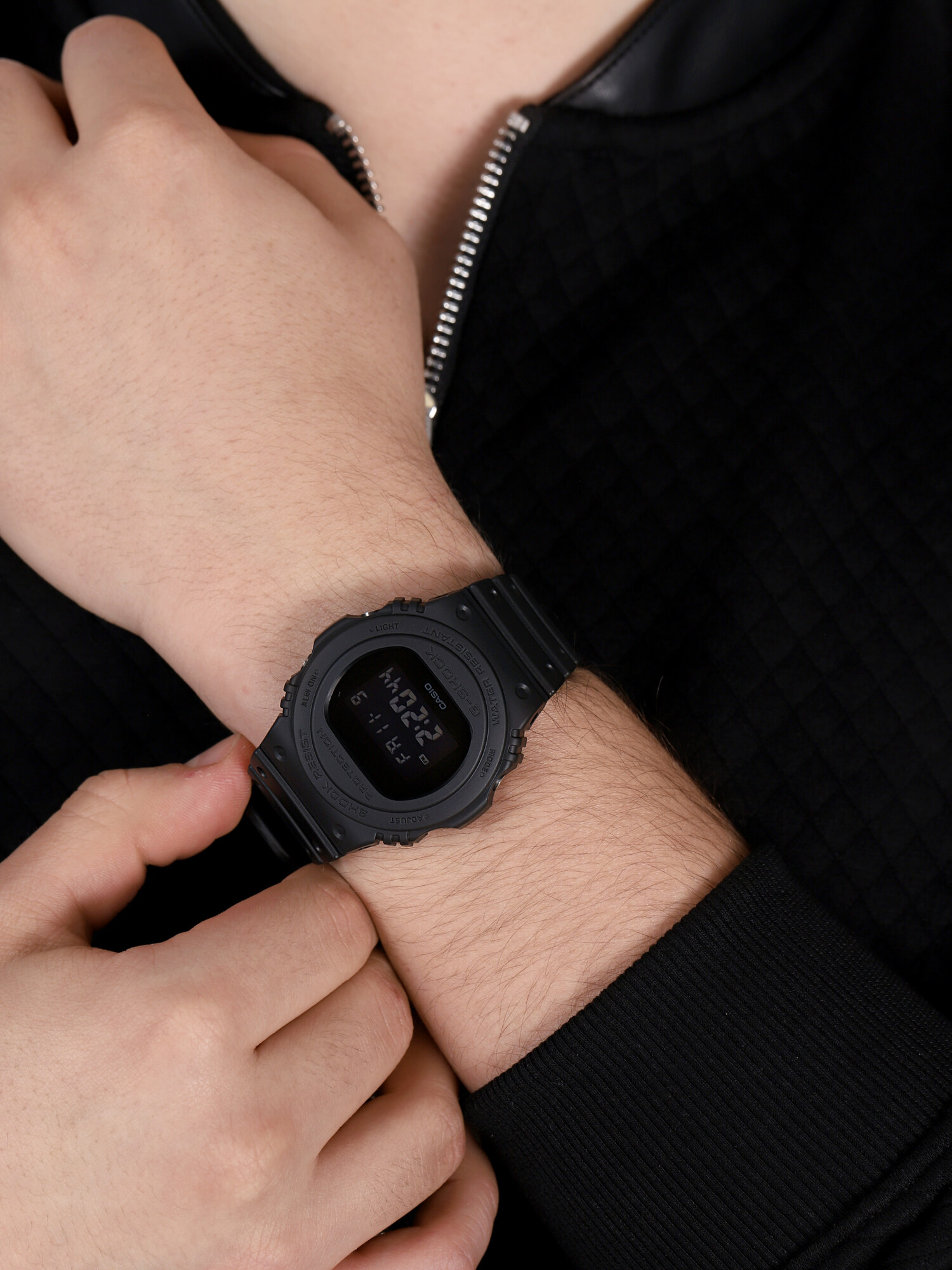 G-Shock DW-5750E-1BER zegarek sportowy G-Shock