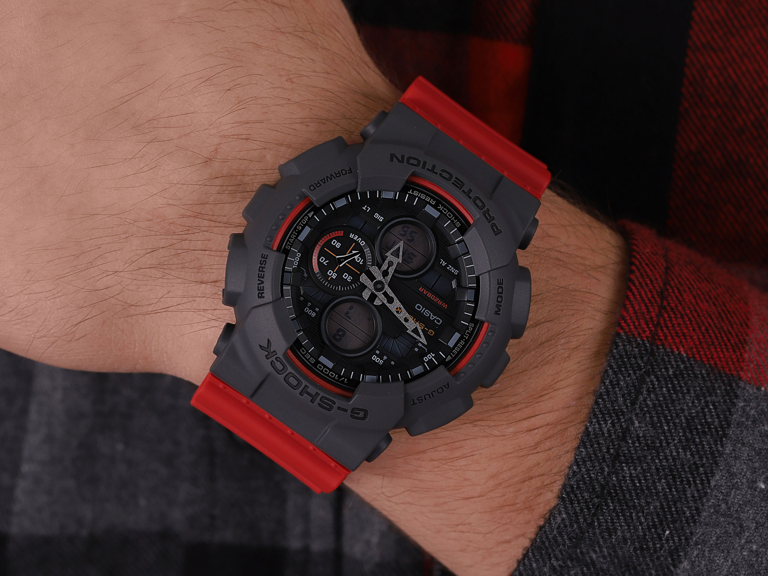 G-SHOCK GA-140-4AER zegarek sportowy G-SHOCK Original