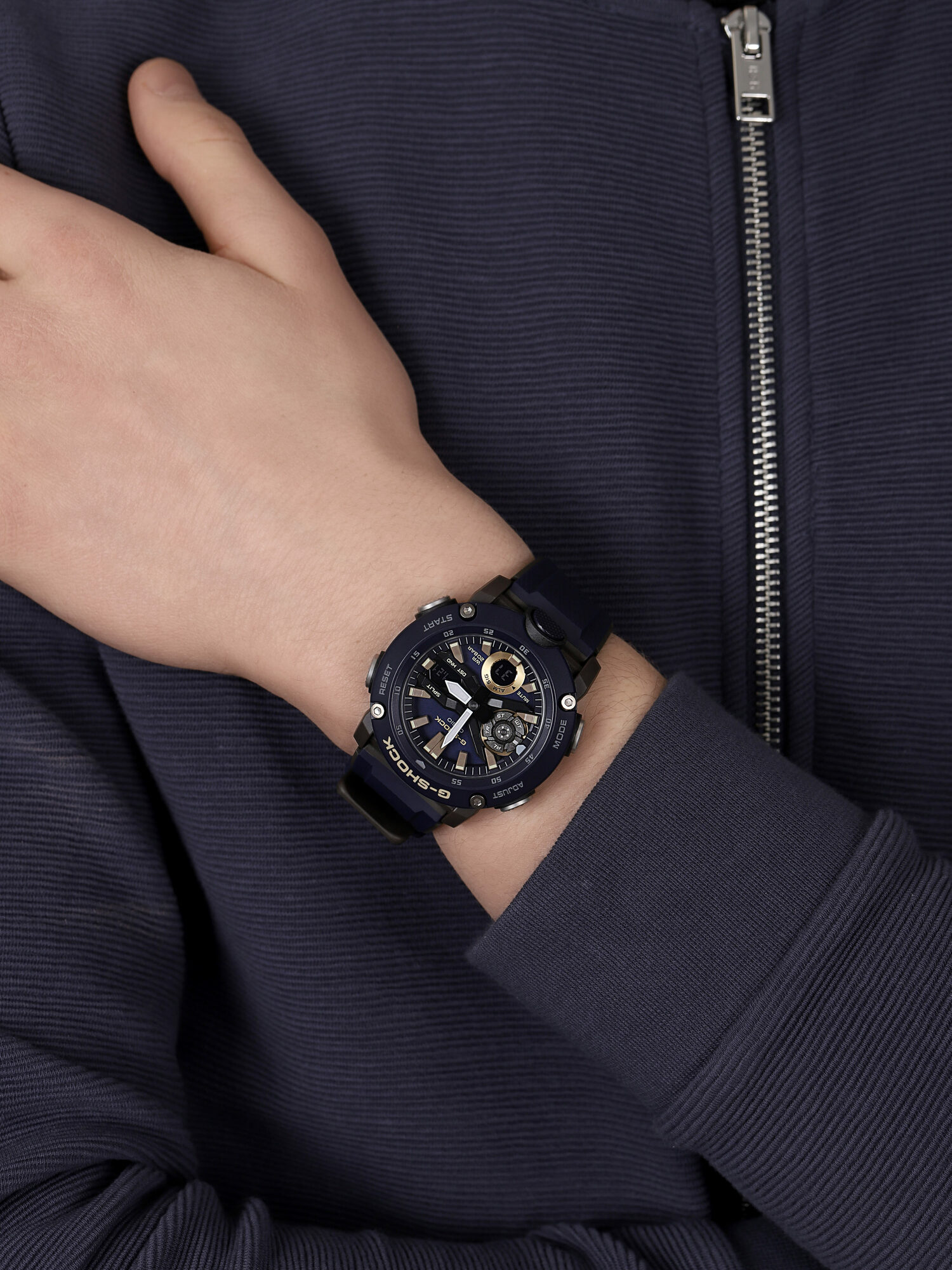 G-SHOCK GA-2000-2AER zegarek sportowy G-Shock