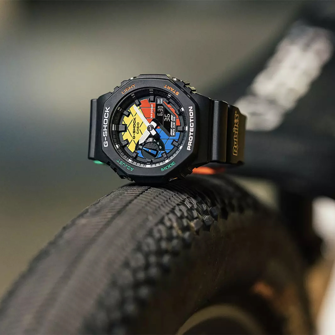 G-SHOCK GAE-2100RC-1AER zegarek męski G-SHOCK Original biały