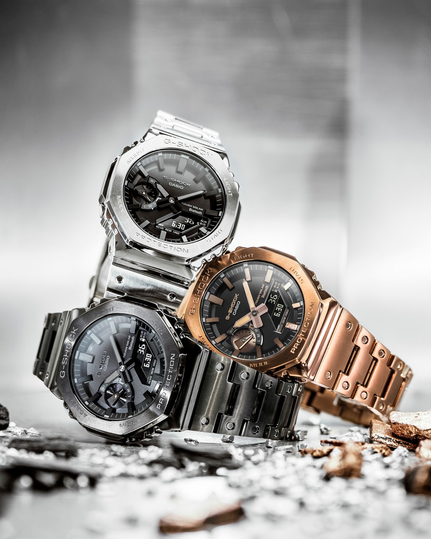 G-SHOCK GM-B2100GD-5AER G-SHOCK ORIGINAL FULL METAL G-SHOCK Original sportowy zegarek brązowy