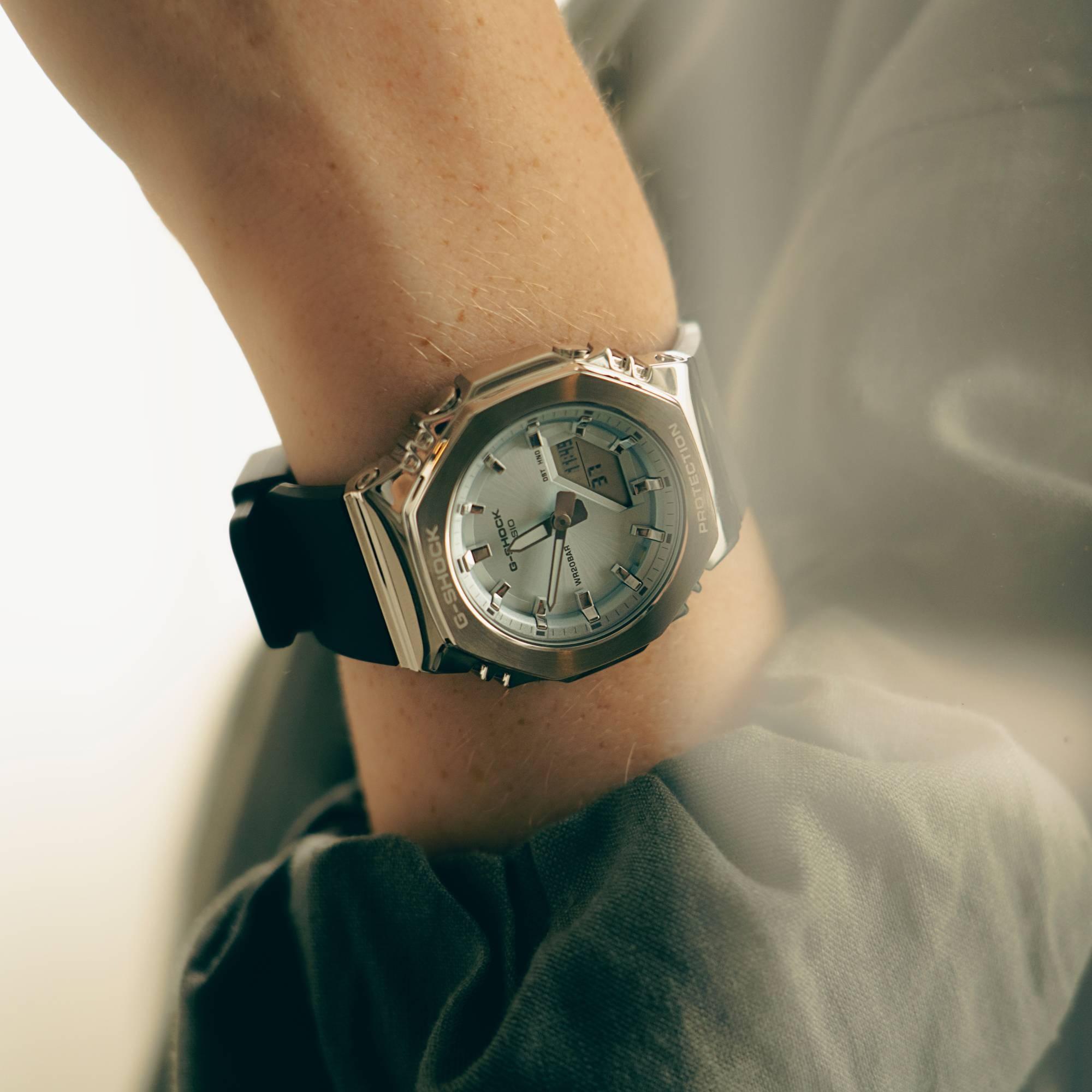 G-SHOCK GM-S2110-2AER G-SHOCK Original sportowy zegarek srebrny - miniatura 10