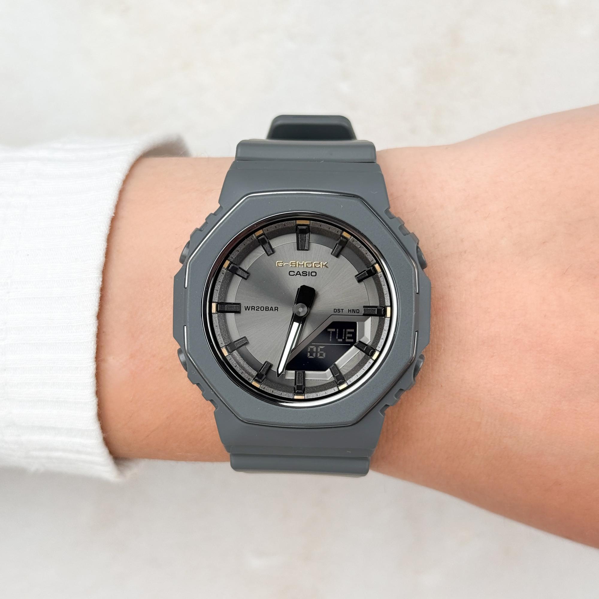 G-SHOCK GMA-P2126W-8AER zegarek damski G-SHOCK Original szary - miniatura 12