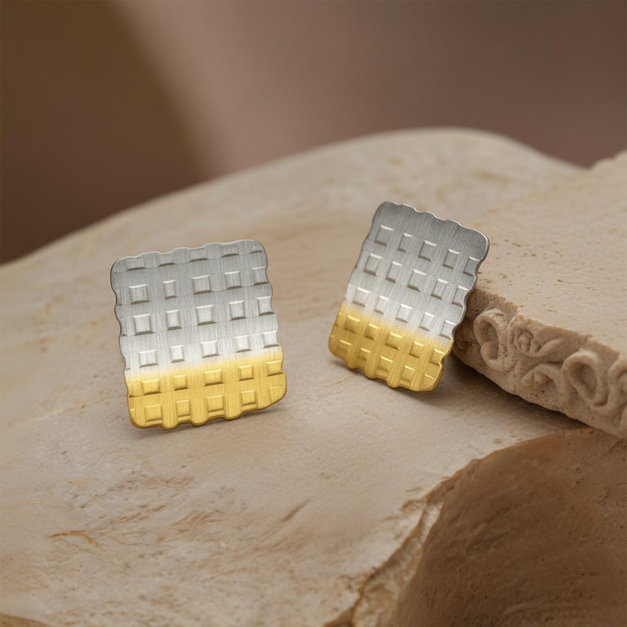 Harf KMS0031 Delikatne kolczyki w trzech kolorach na sztyfcie biżuteria