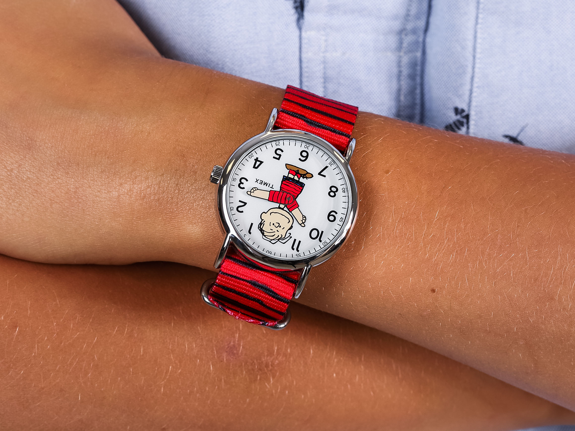 zegarek Timex TW2R41200 srebrny Weekender