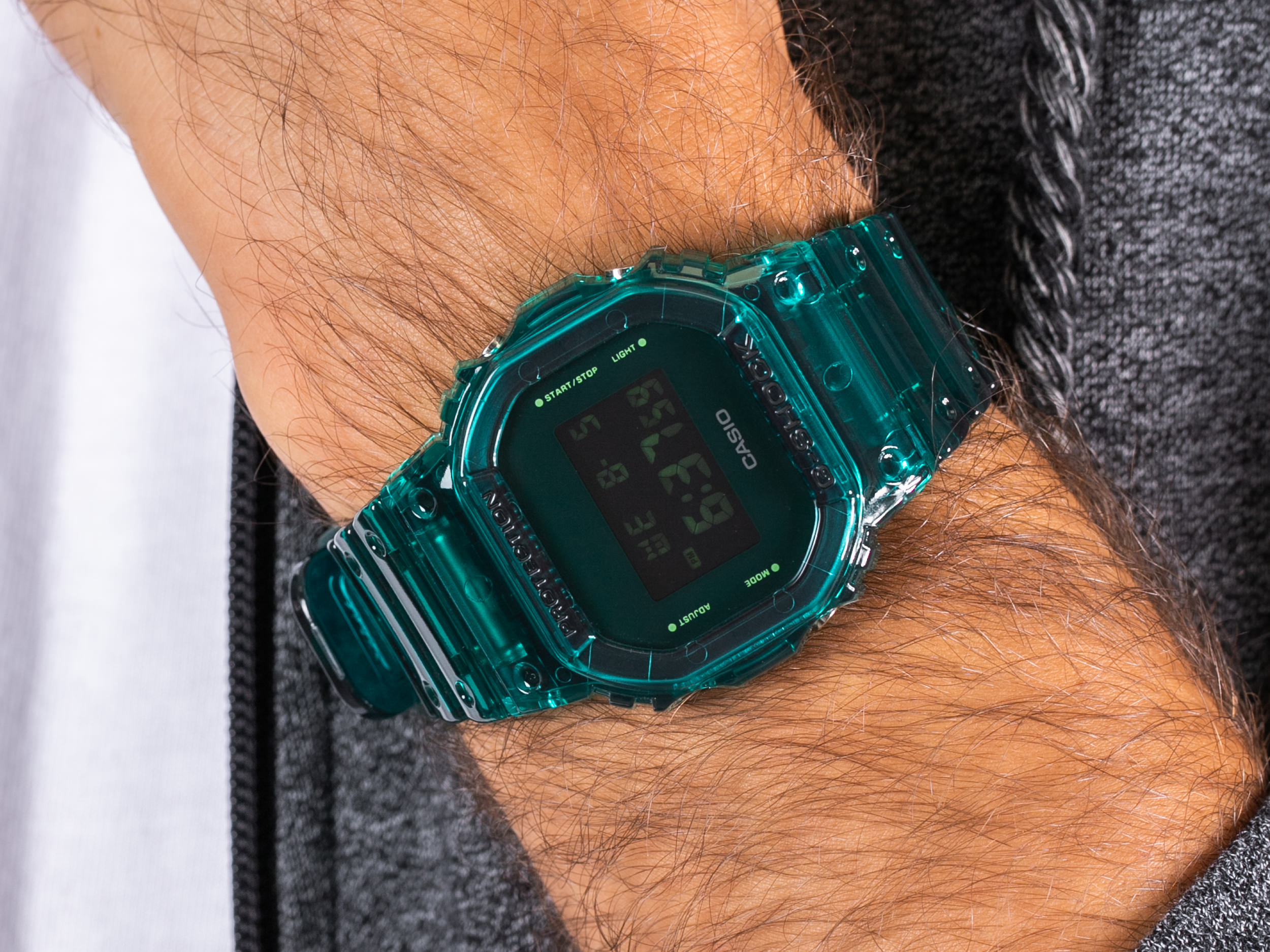 G-Shock DW-5600SB-3ER Color Skeleton zegarek sportowy G-SHOCK Original - miniatura 4