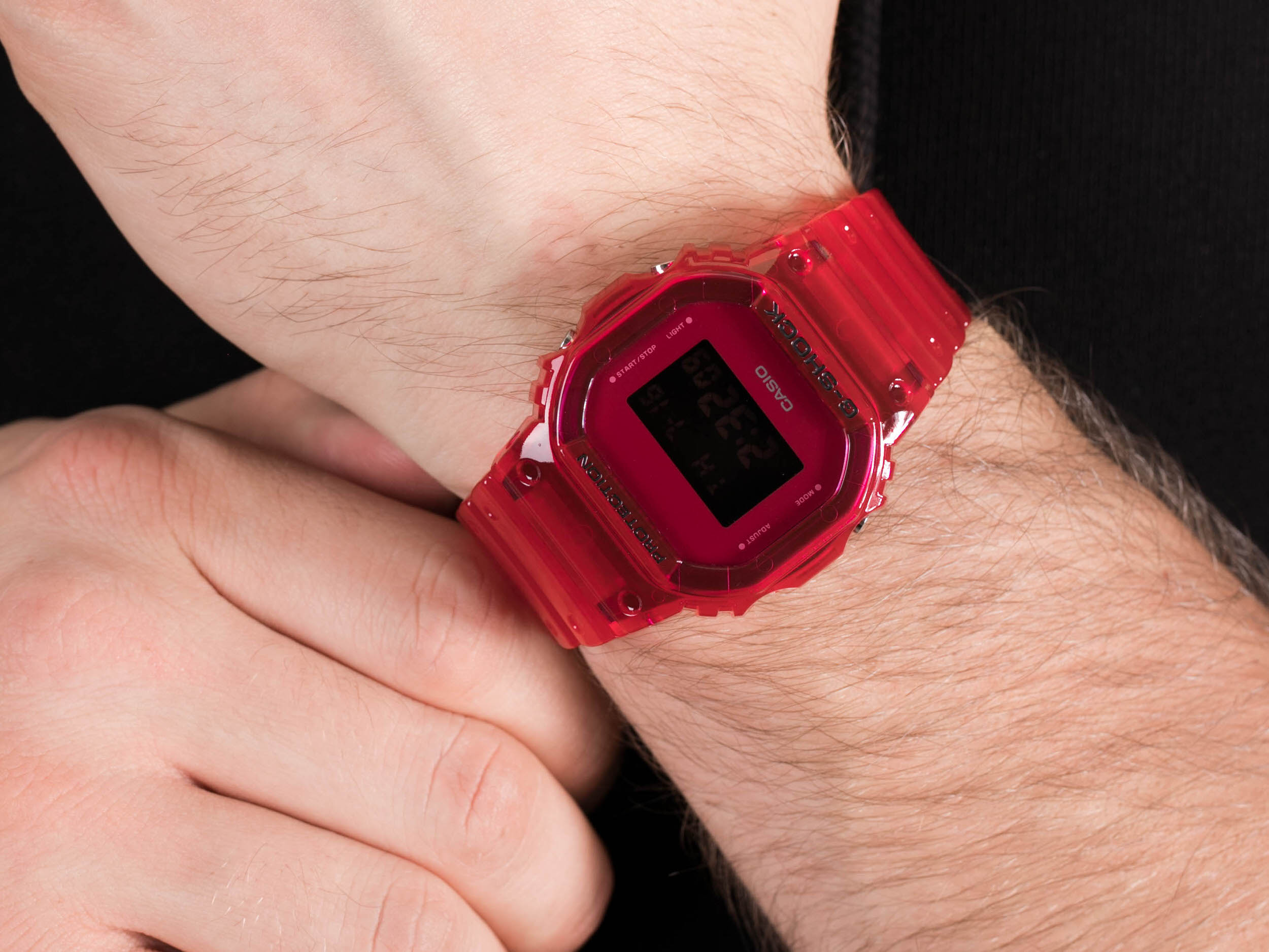 G-Shock DW-5600SB-4ER Color Skeleton zegarek sportowy G-SHOCK Original - miniatura 4