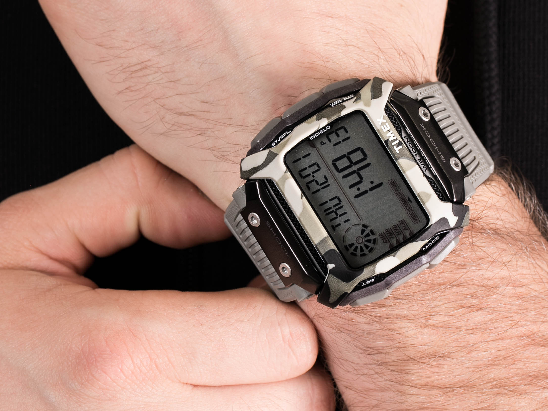Timex TW5M18300 Command zegarek sportowy Command
