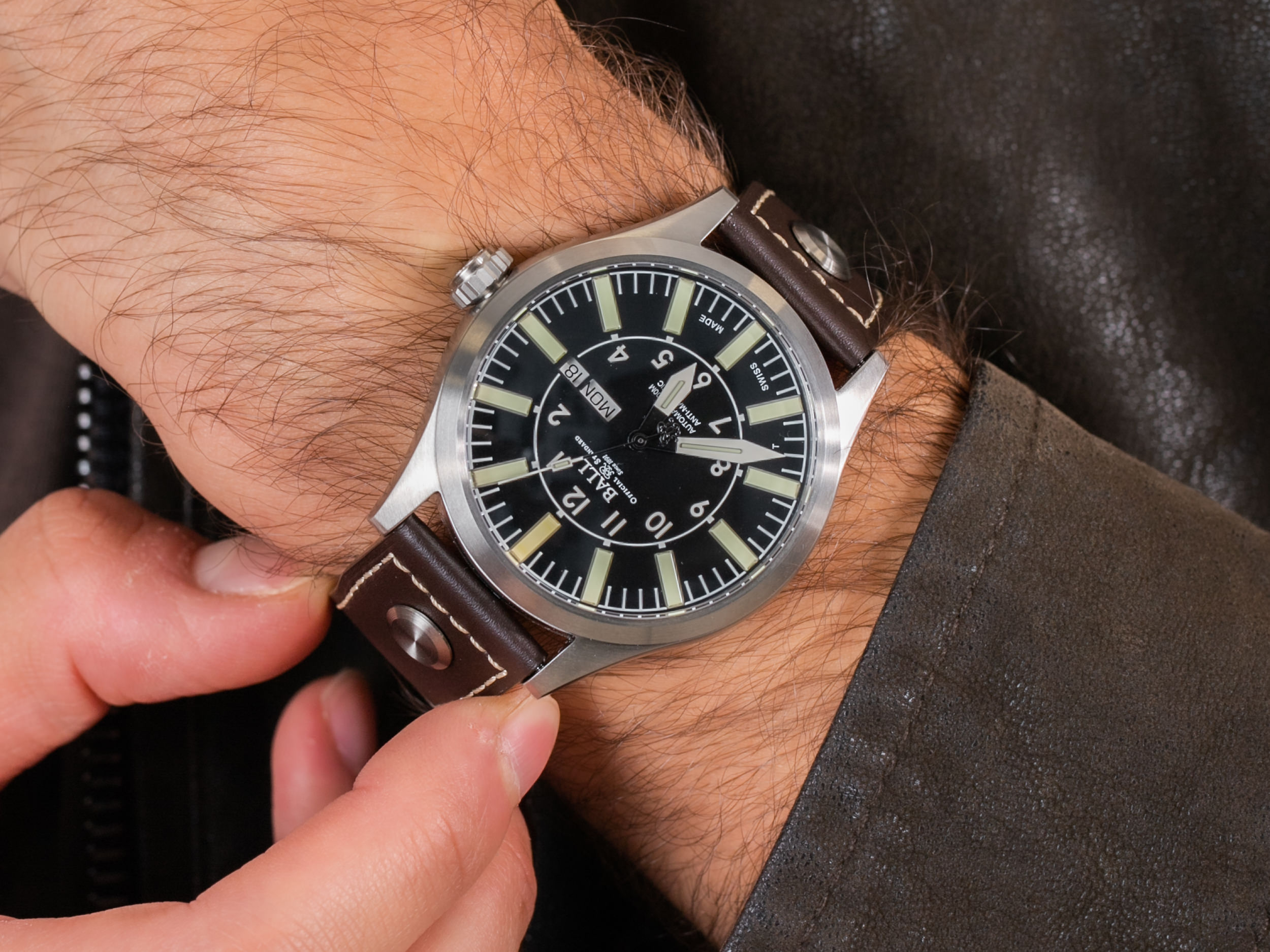 Ball NM1080C-LF13-BK Engineer Master II Aviator zegarek klasyczny Engineer Master II - miniatura 4