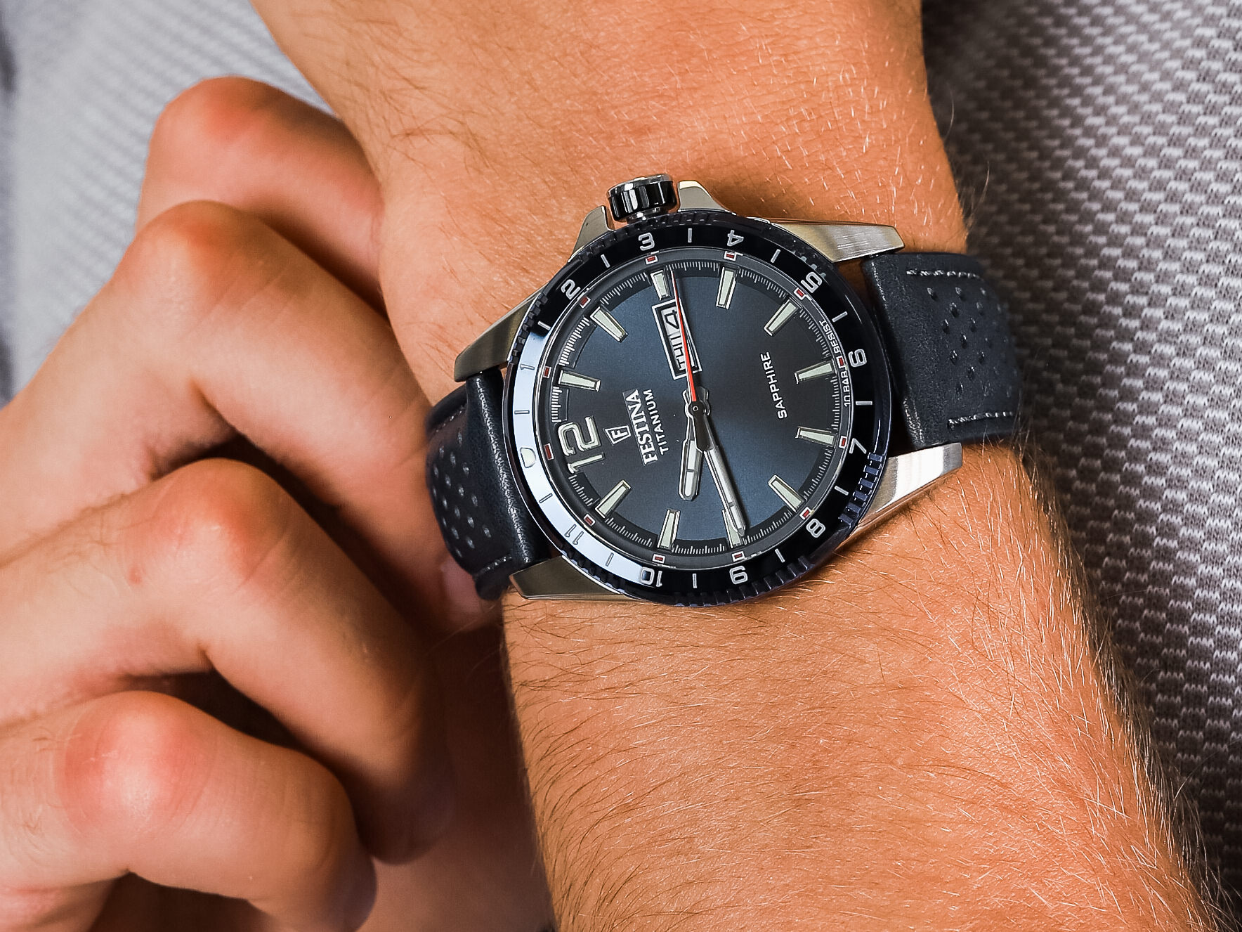 Festina F20530-2 Titanium Sport Sapphire zegarek klasyczny Titanium - miniatura 4