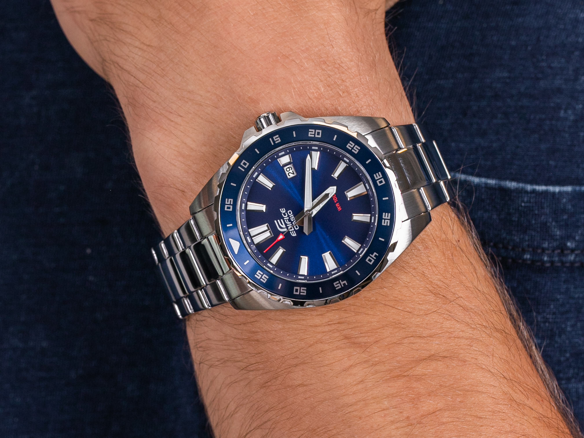Edifice EFV-130D-2AVUEF zegarek klasyczny Edifice