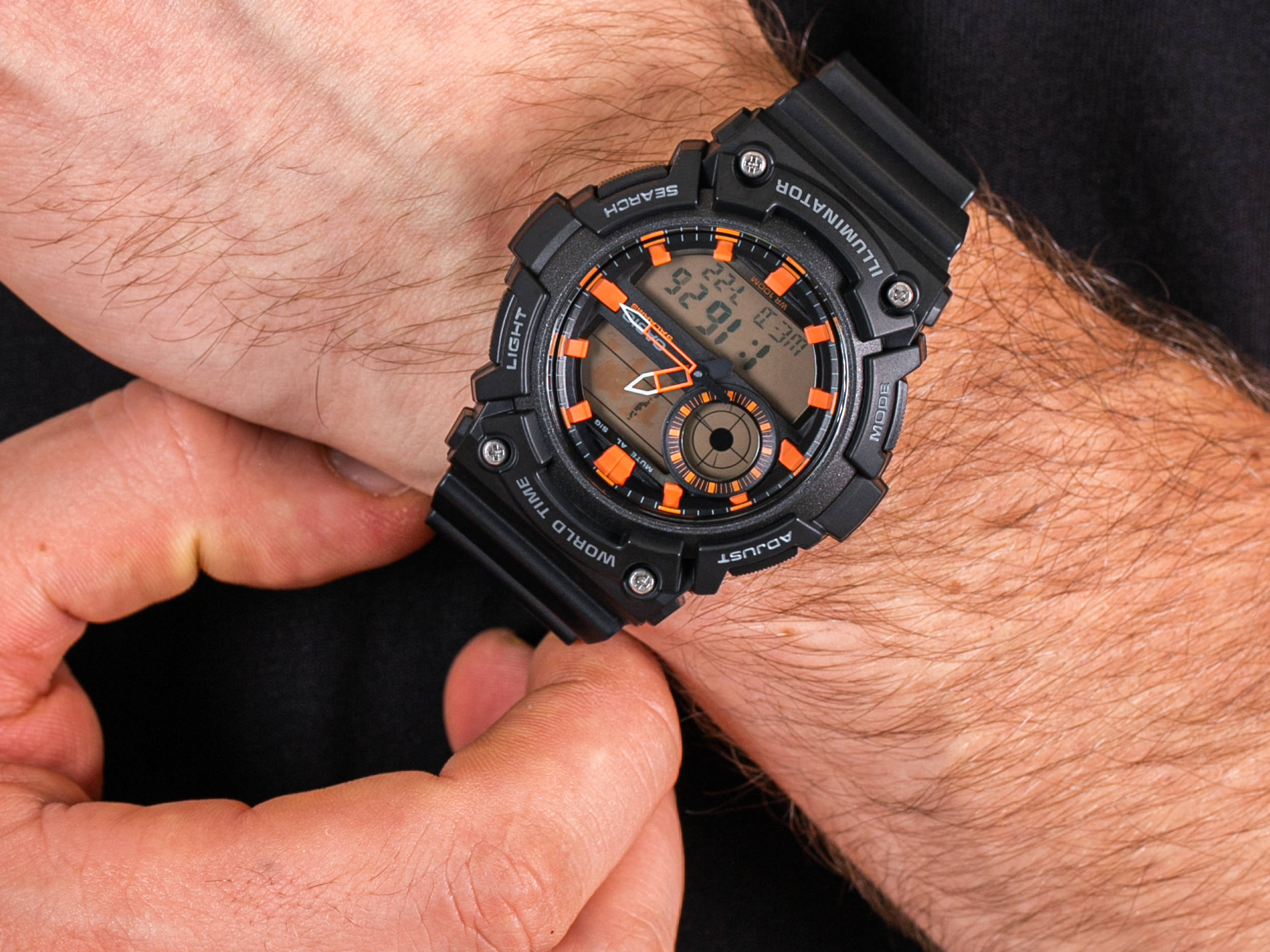 Casio AEQ-200W-1A2VEF zegarek sportowy Sportowe - miniatura 4