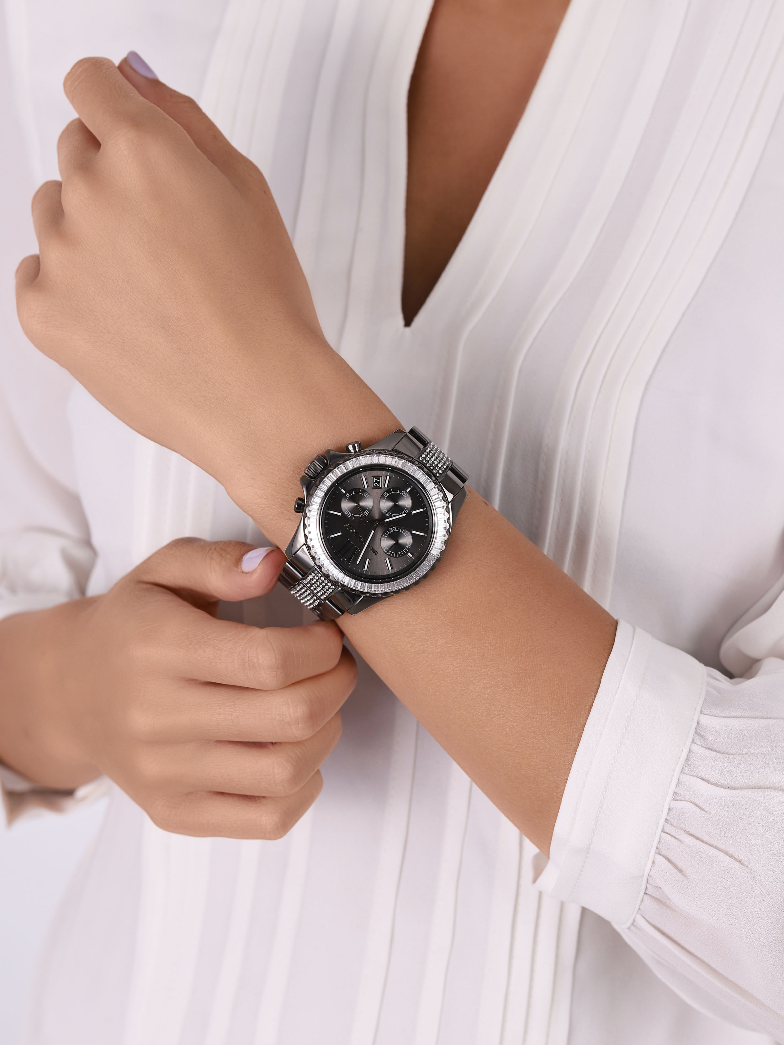 Michael Kors MK6974 zegarek czarny fashion/modowy Everest bransoleta - miniatura 3