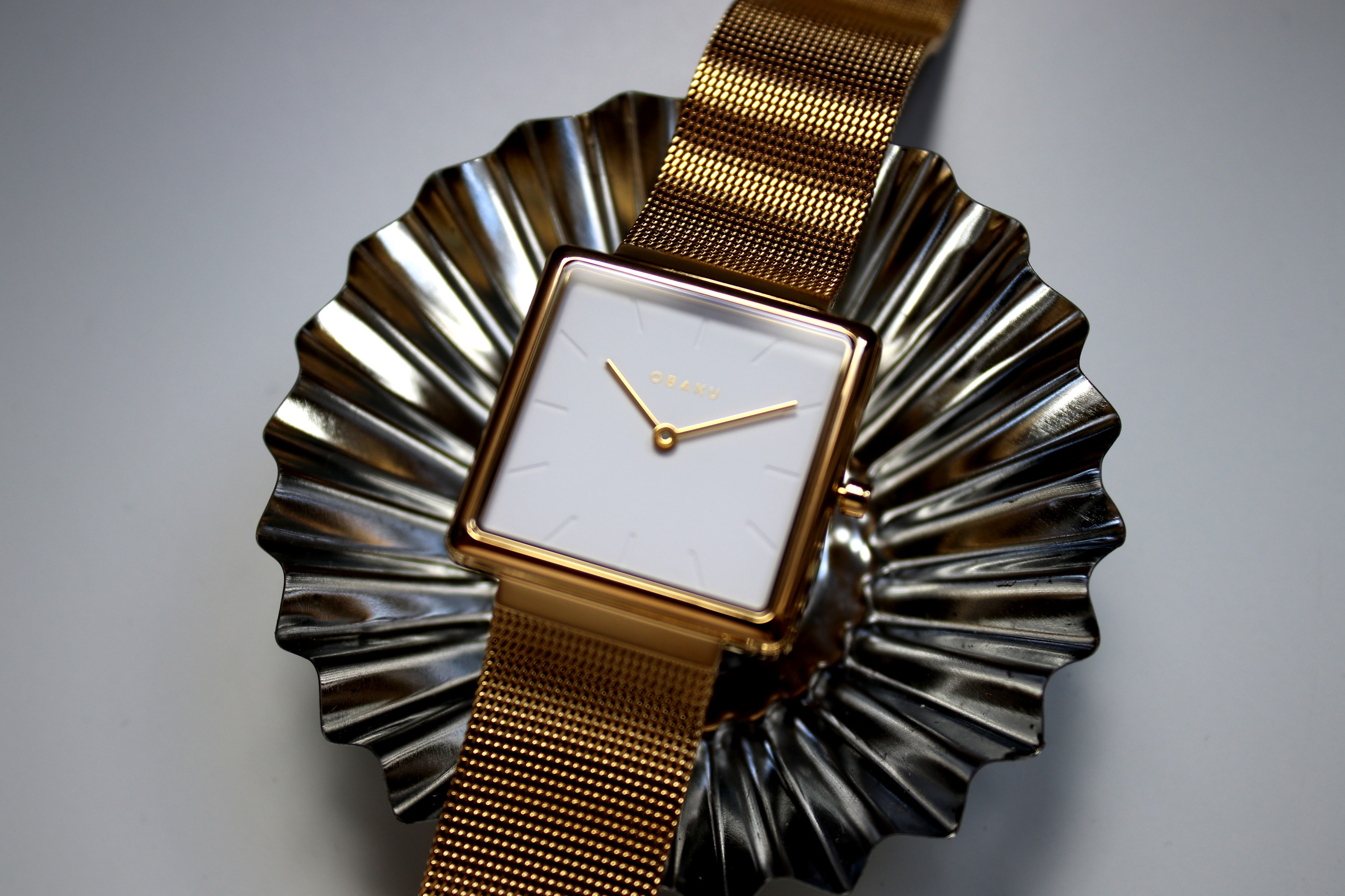 Obaku Denmark V236LXGIMG KVADRAT - GOLD - Christian Mikkelsen Slim klasyczny zegarek złoty - miniatura 9