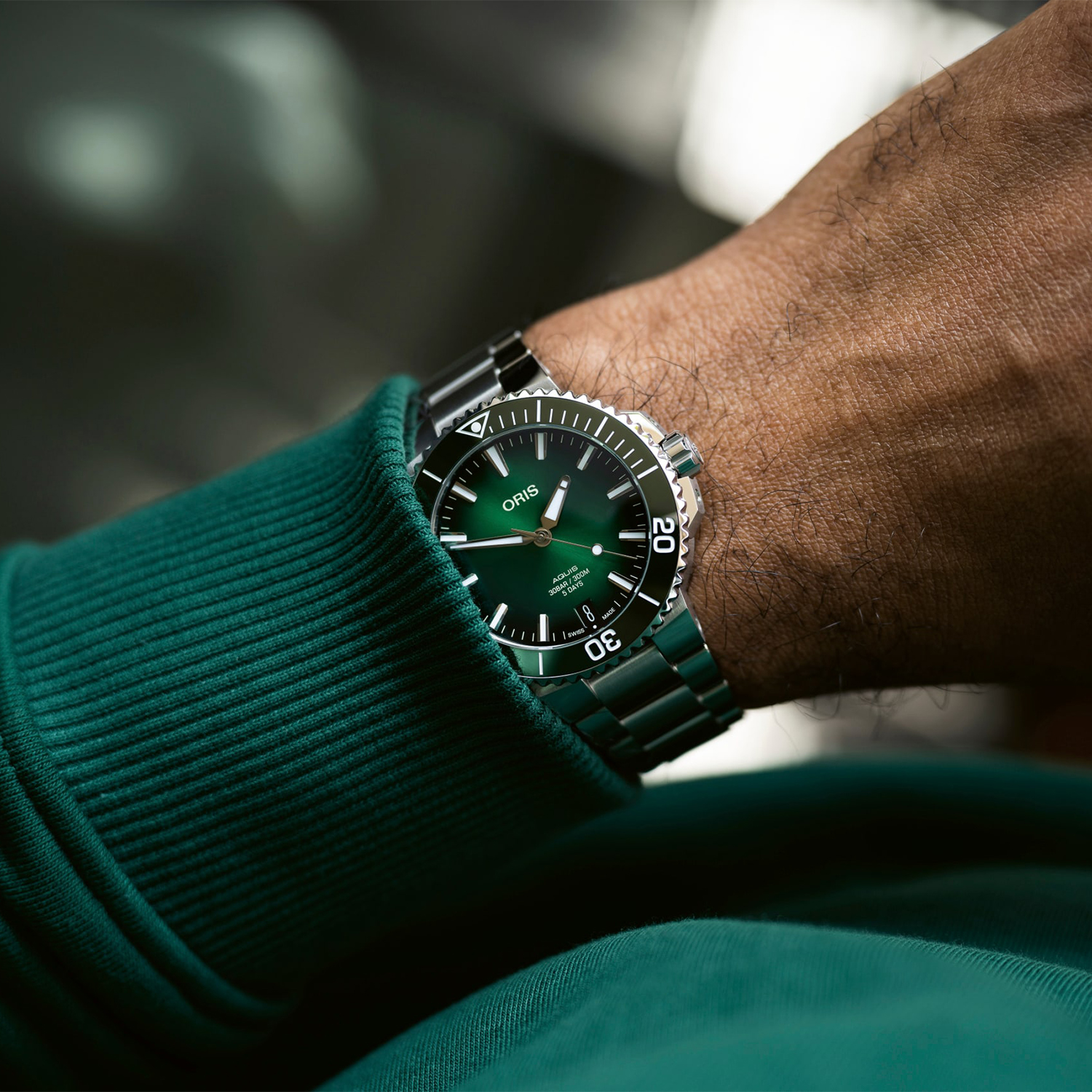 Oris 01 400 7769 4157-07 8 22 09PEB AQUIS DATE CALIBRE 400 Aquis elegancki zegarek srebrny - miniatura 9
