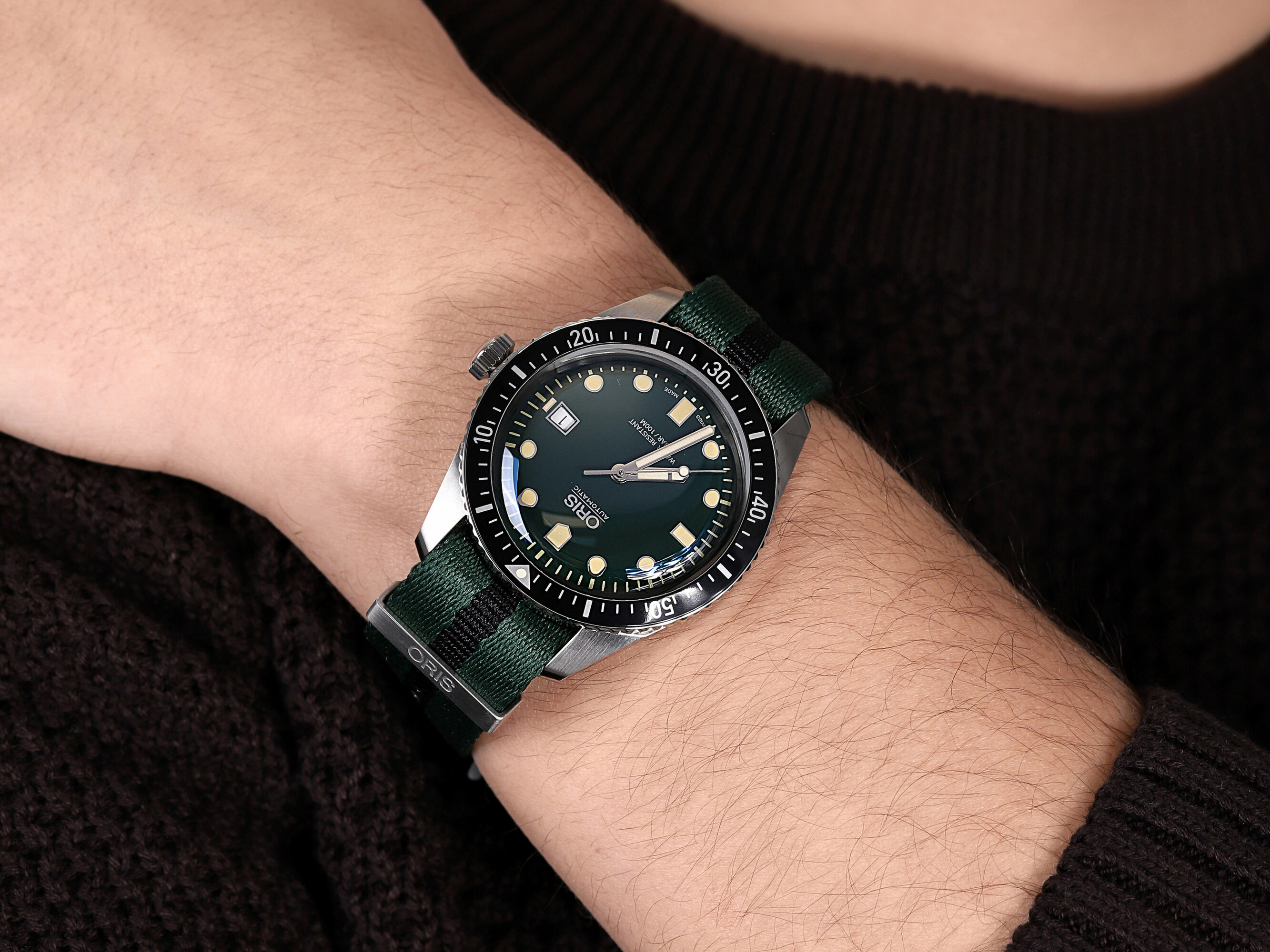 Oris 01 733 7720 4057-07 5 21 25FC zegarek męski Divers - miniatura 4
