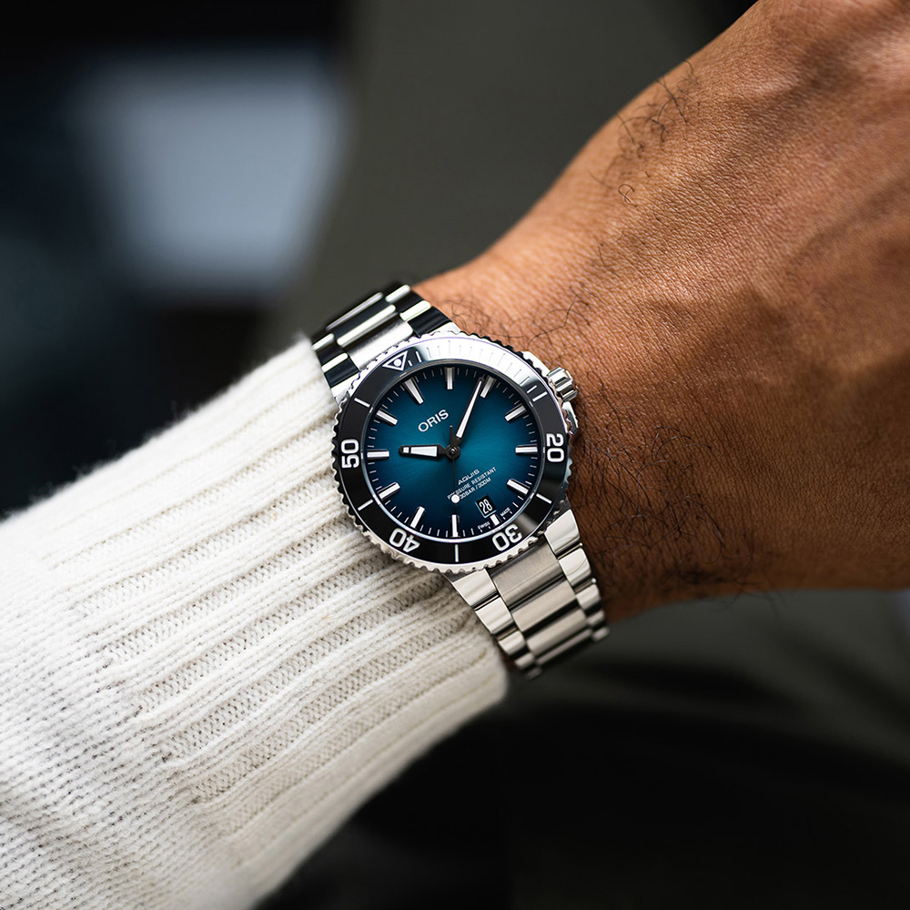 Oris 01 733 7732 4155-07 8 21 05PEB AQUIS DATE zegarek klasyczny Aquis - miniatura 4
