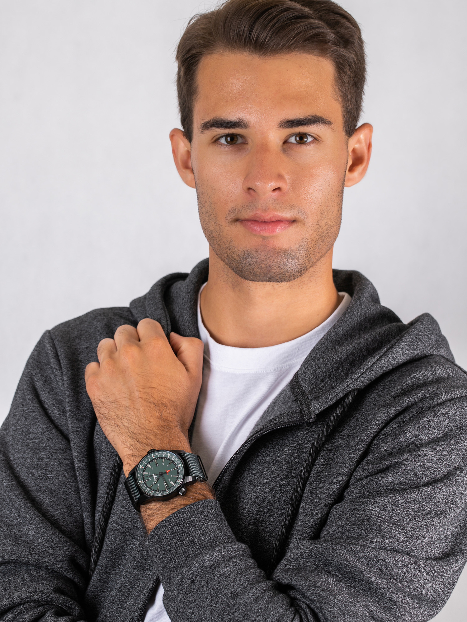 Traser TS-109035 zegarek męski P68 Pathfinder GMT