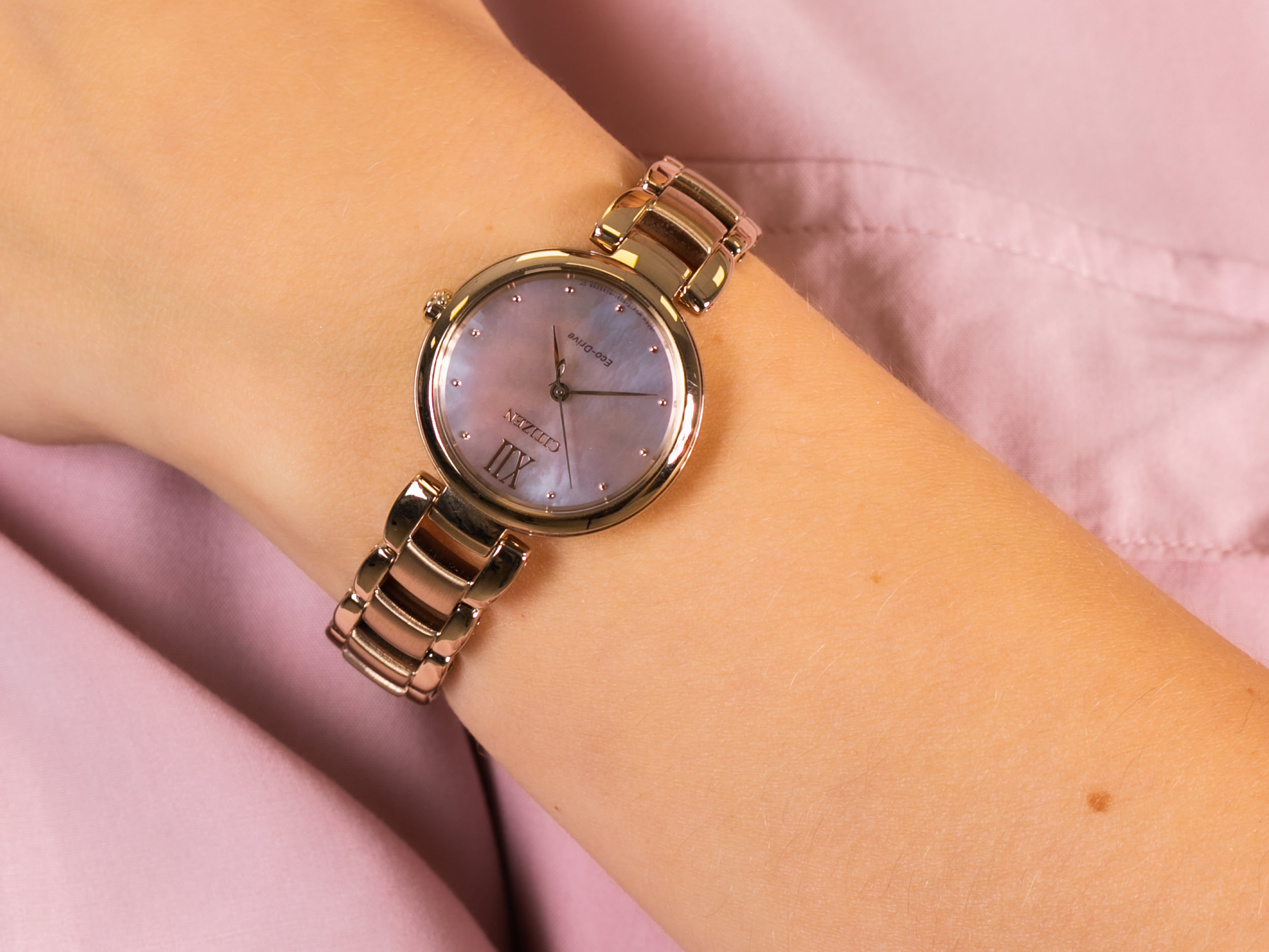 zegarek Citizen EM0533-82Y różowe złoto Elegance