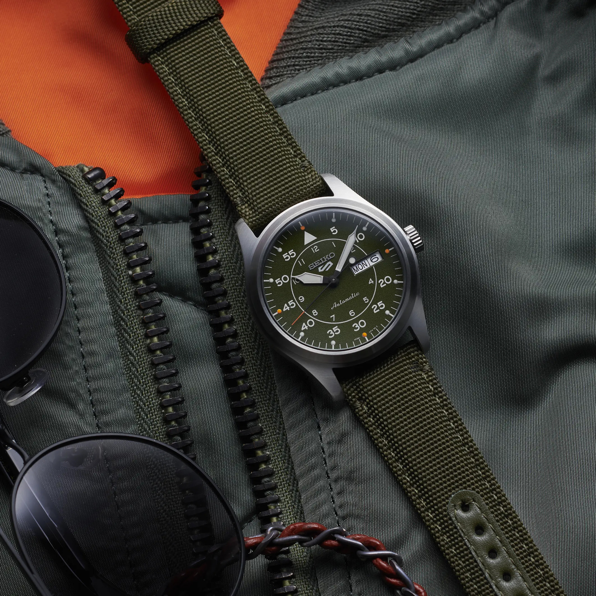 Seiko SRPH29K1 5 Sports Automatic zegarek klasyczny Sports Automat - miniatura 7